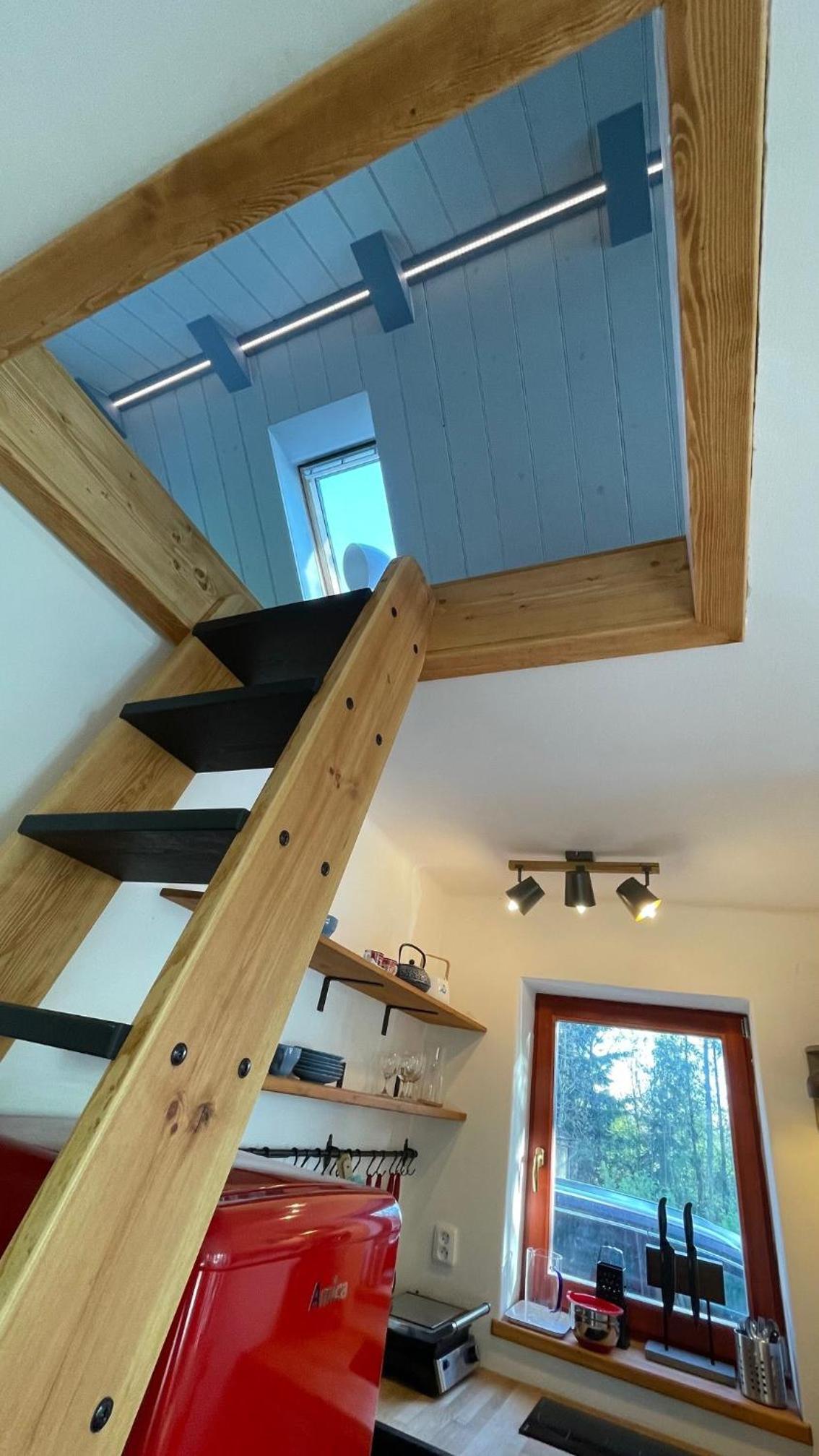 One-Bedroom House photo 1