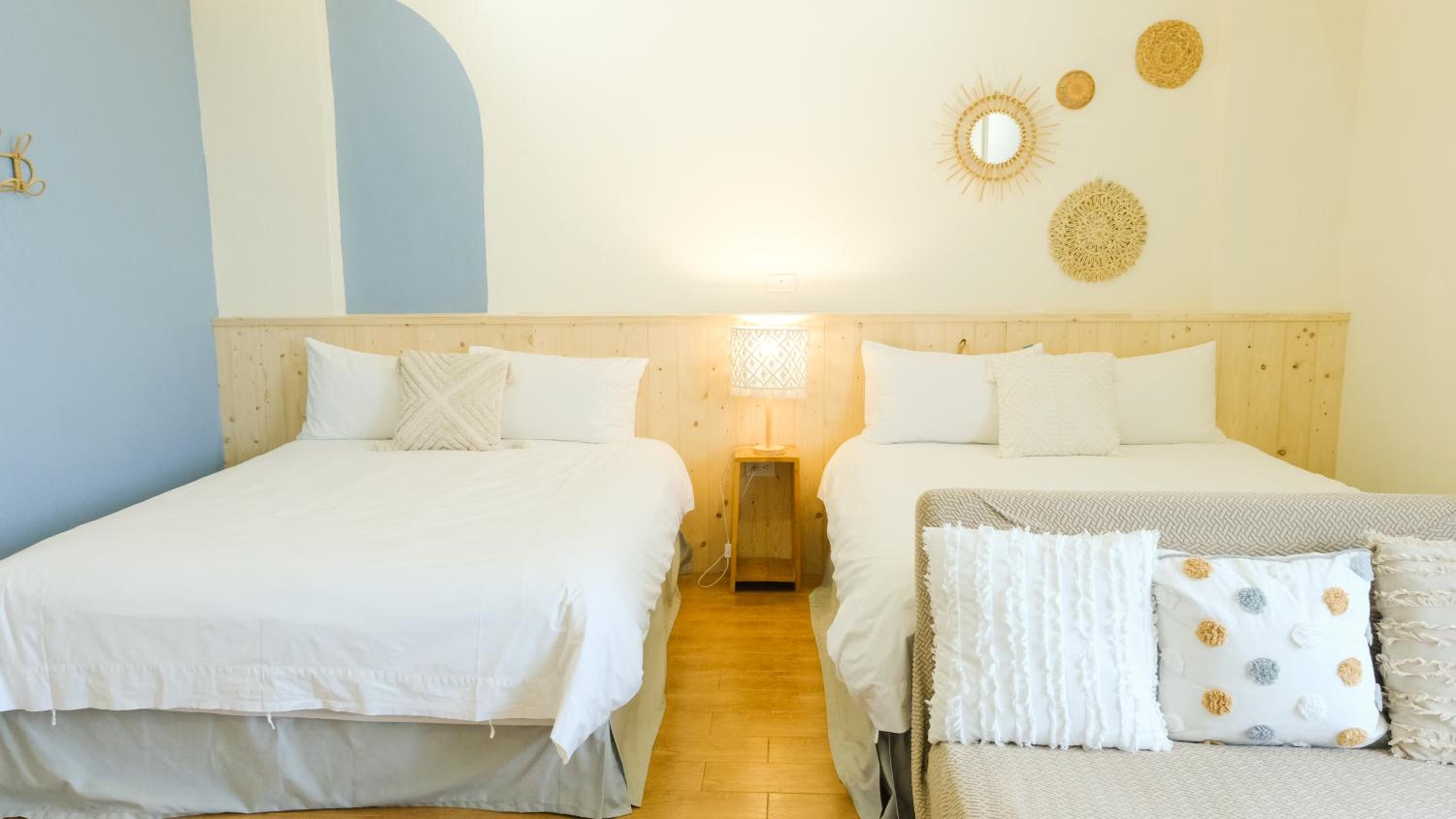 Quadruple Room with Balcony photo 1