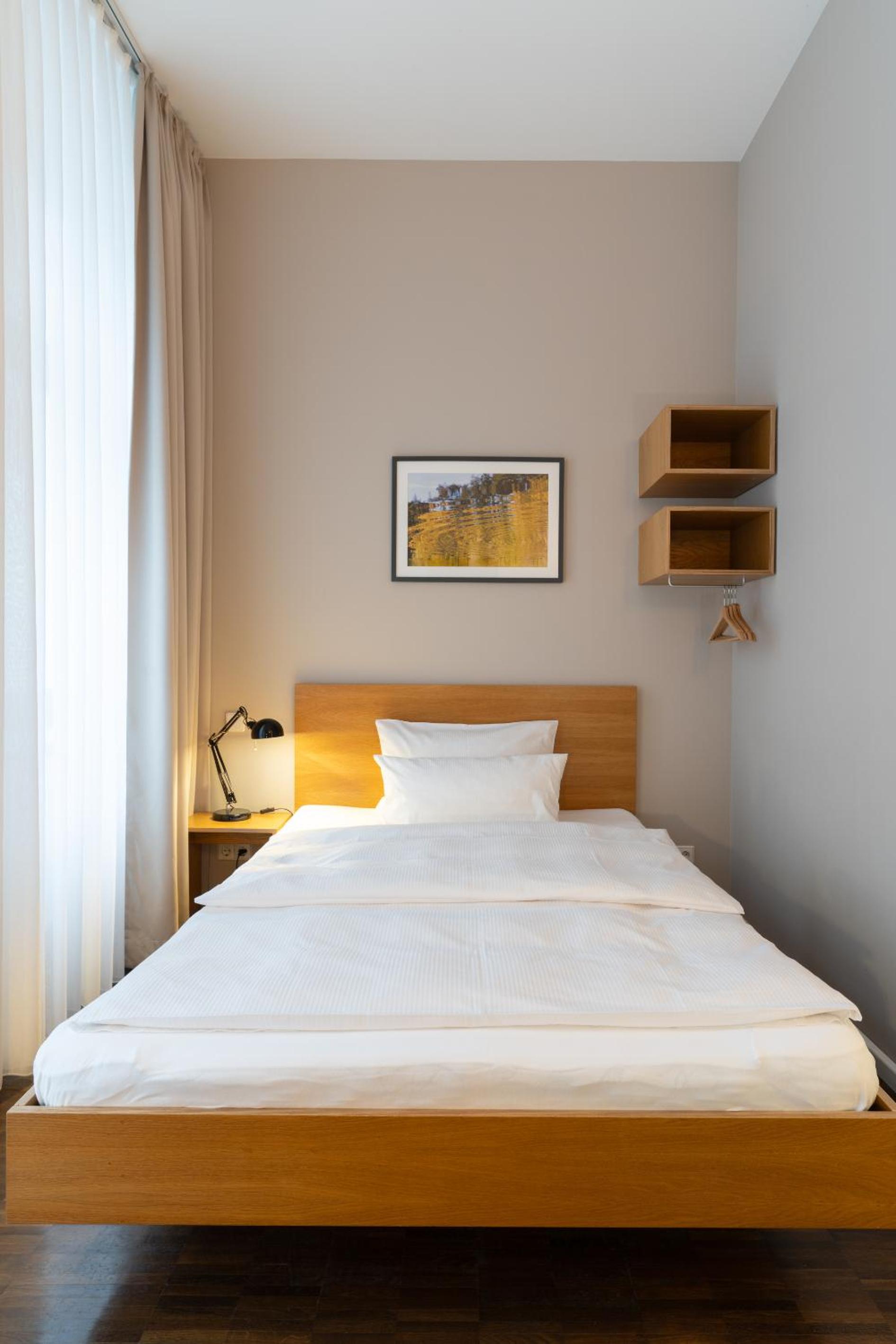 Single Room photo 1
