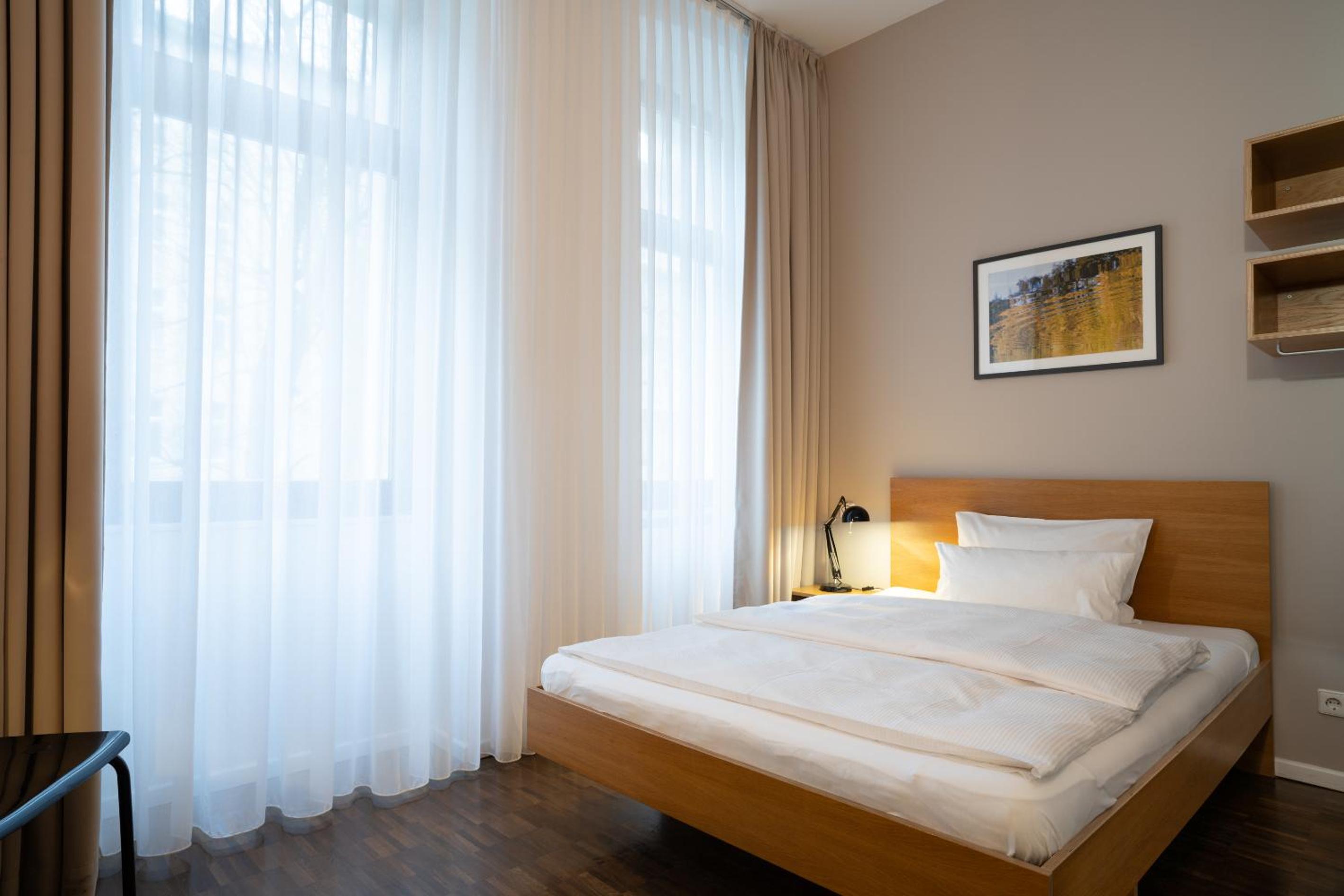 Single Room photo 2