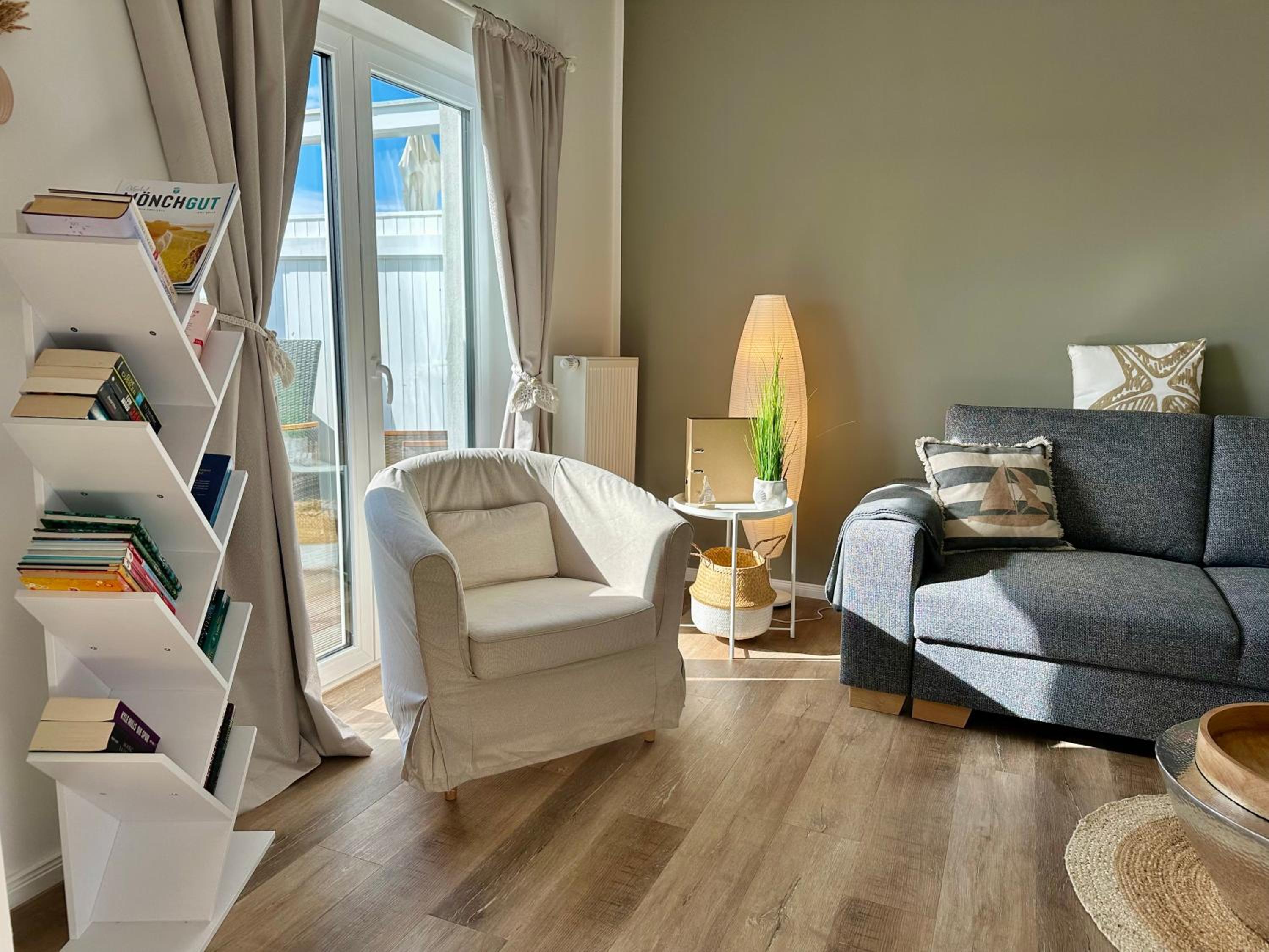 Apartment with Sea View photo 1