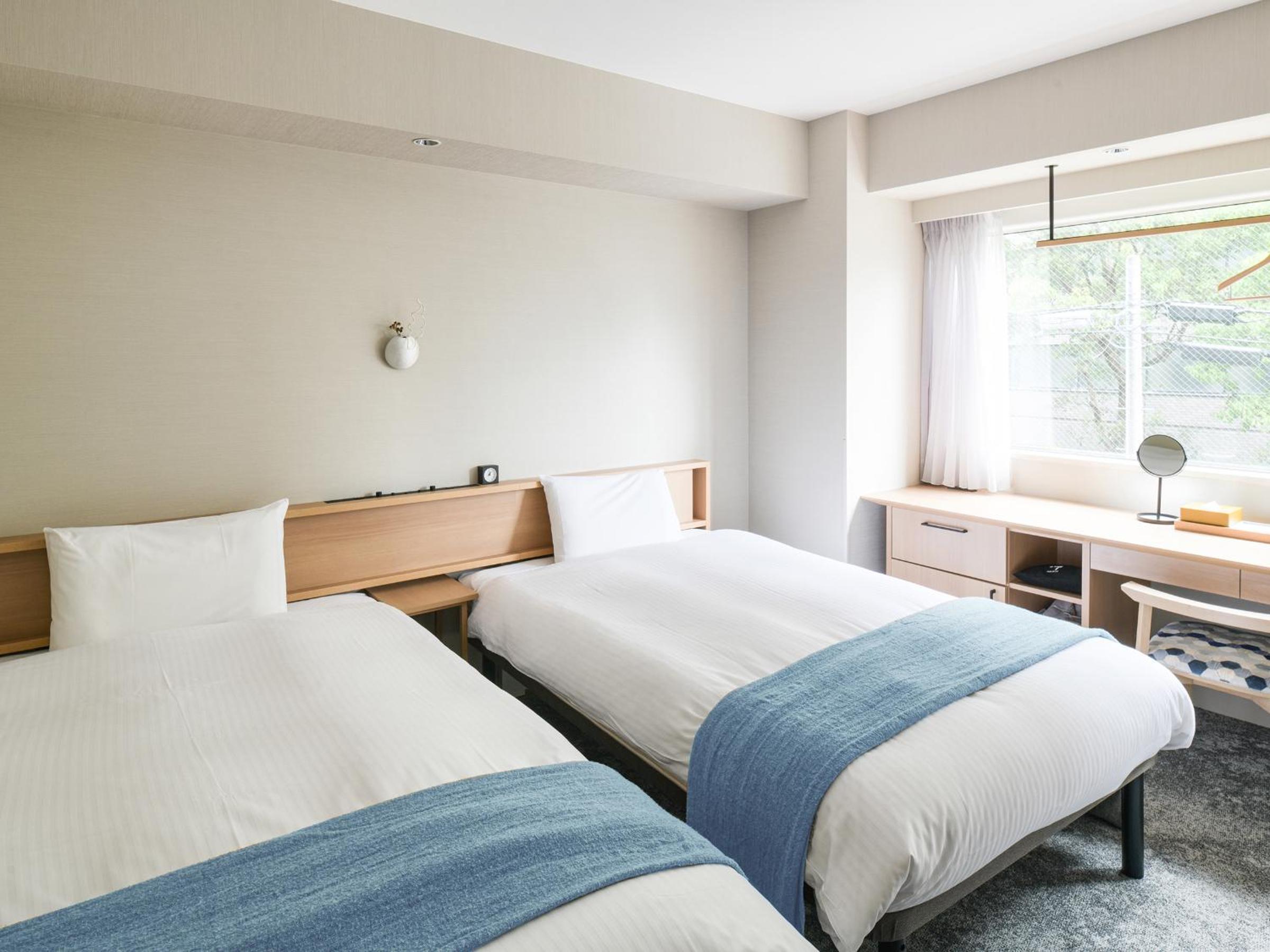 Standard Twin Room - Non-Smoking - Photo 1
