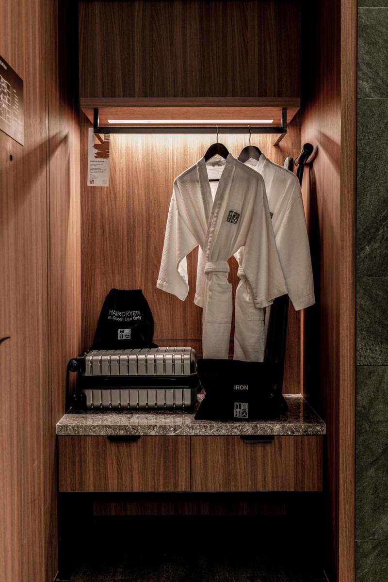 Grand Premier Room - Single photo 3