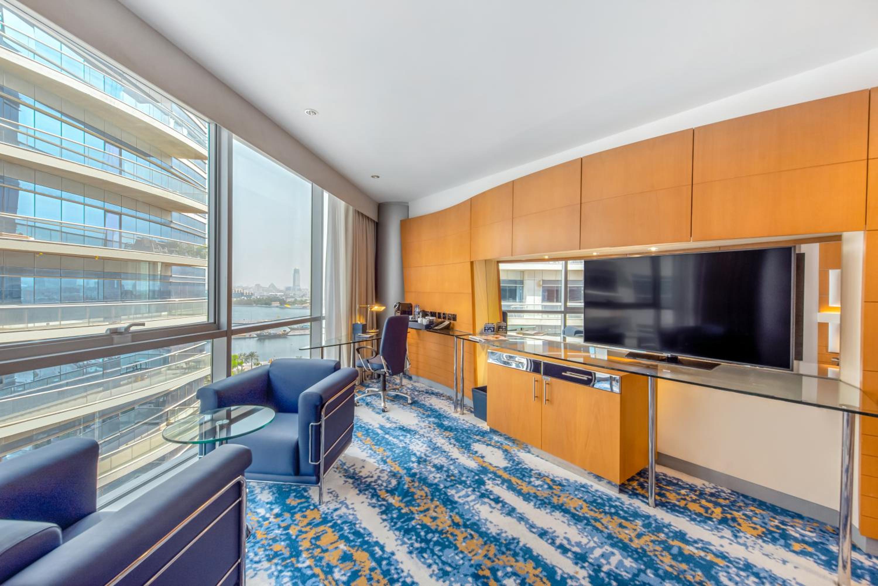 Deluxe Room with Lounge access