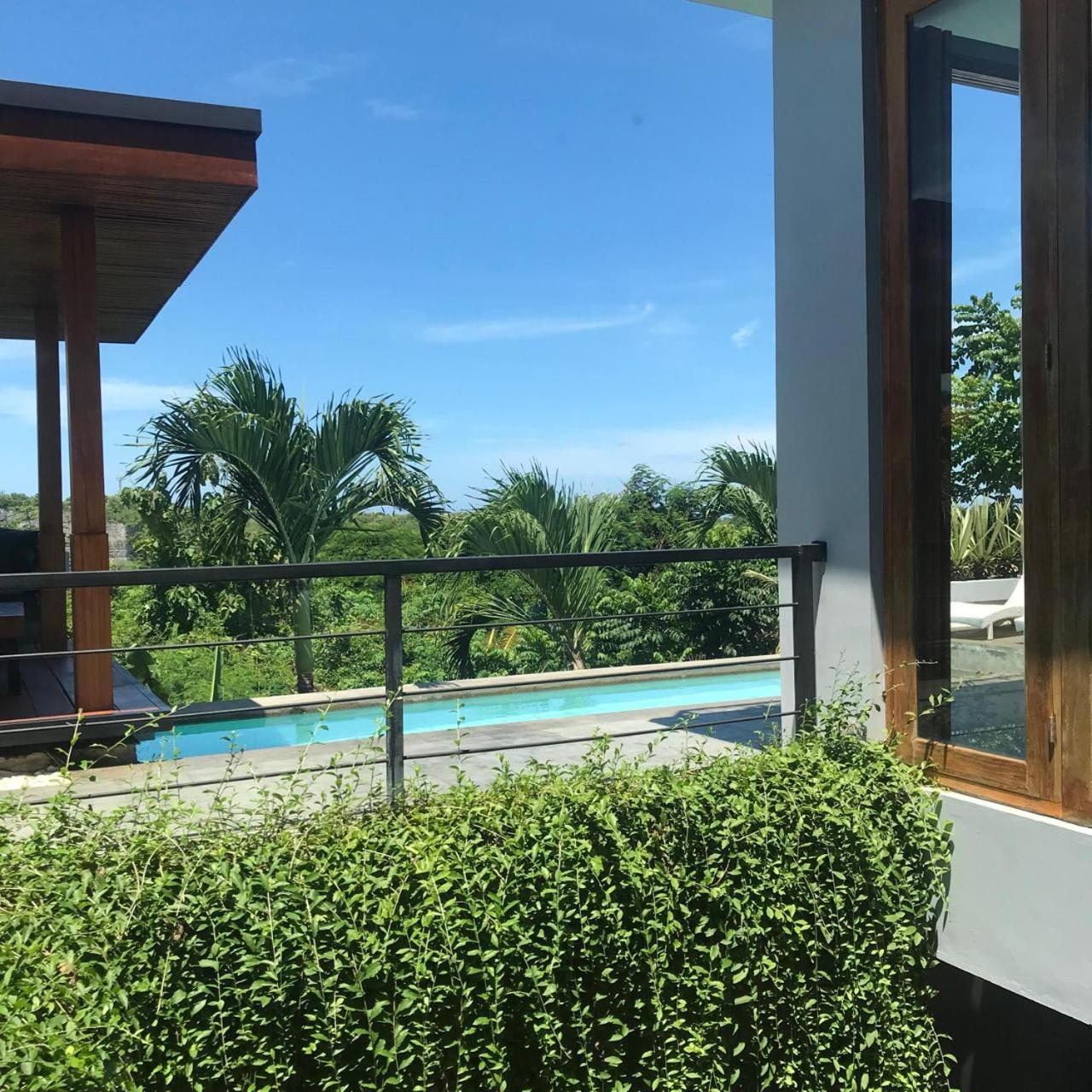 Villa with Sea View - Photo 40