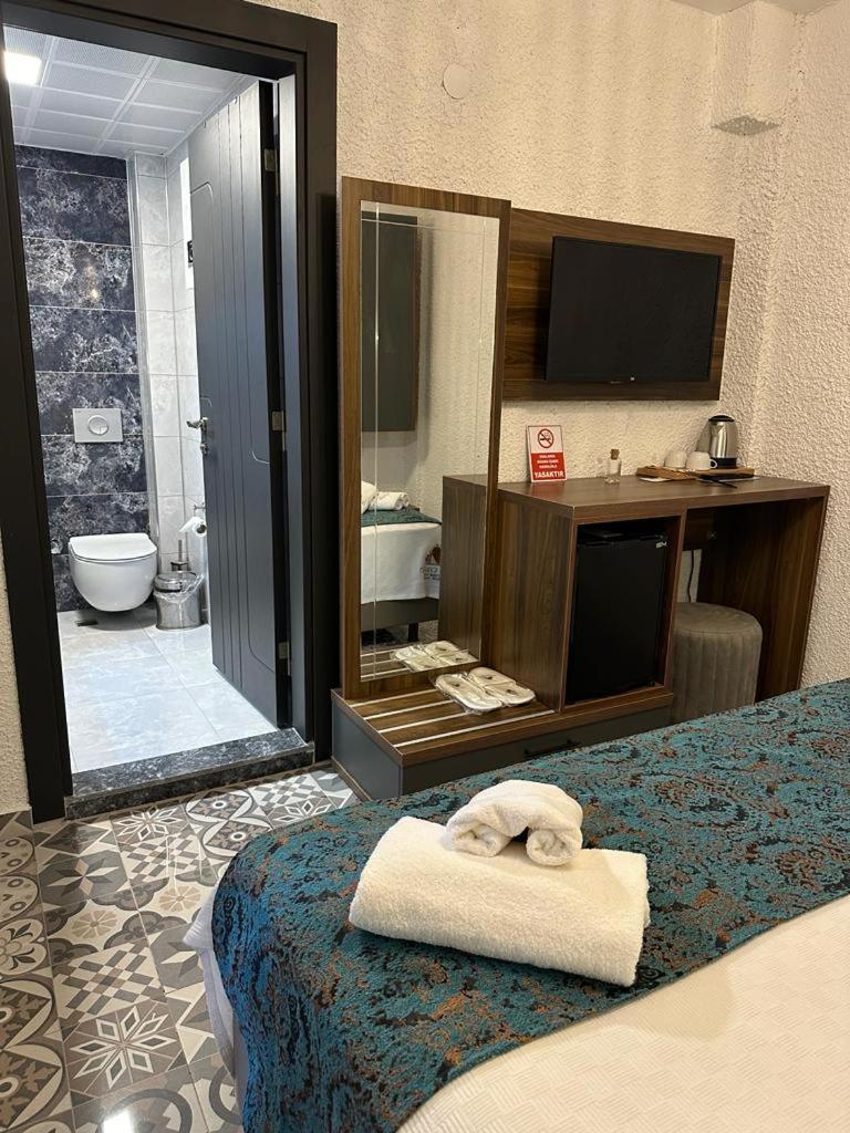 Triple Room With Private Bathroom photo 2