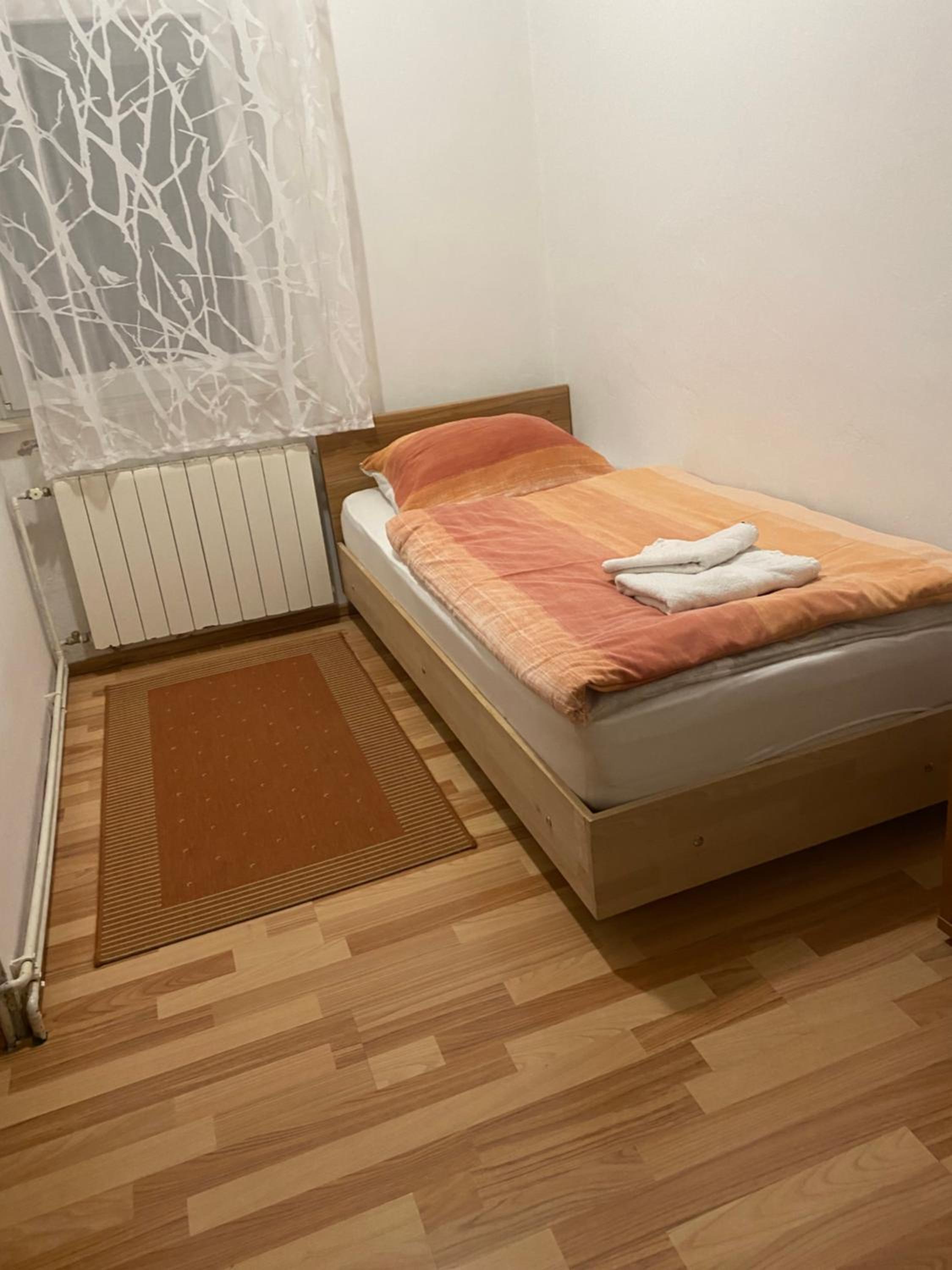 Single Room photo 1