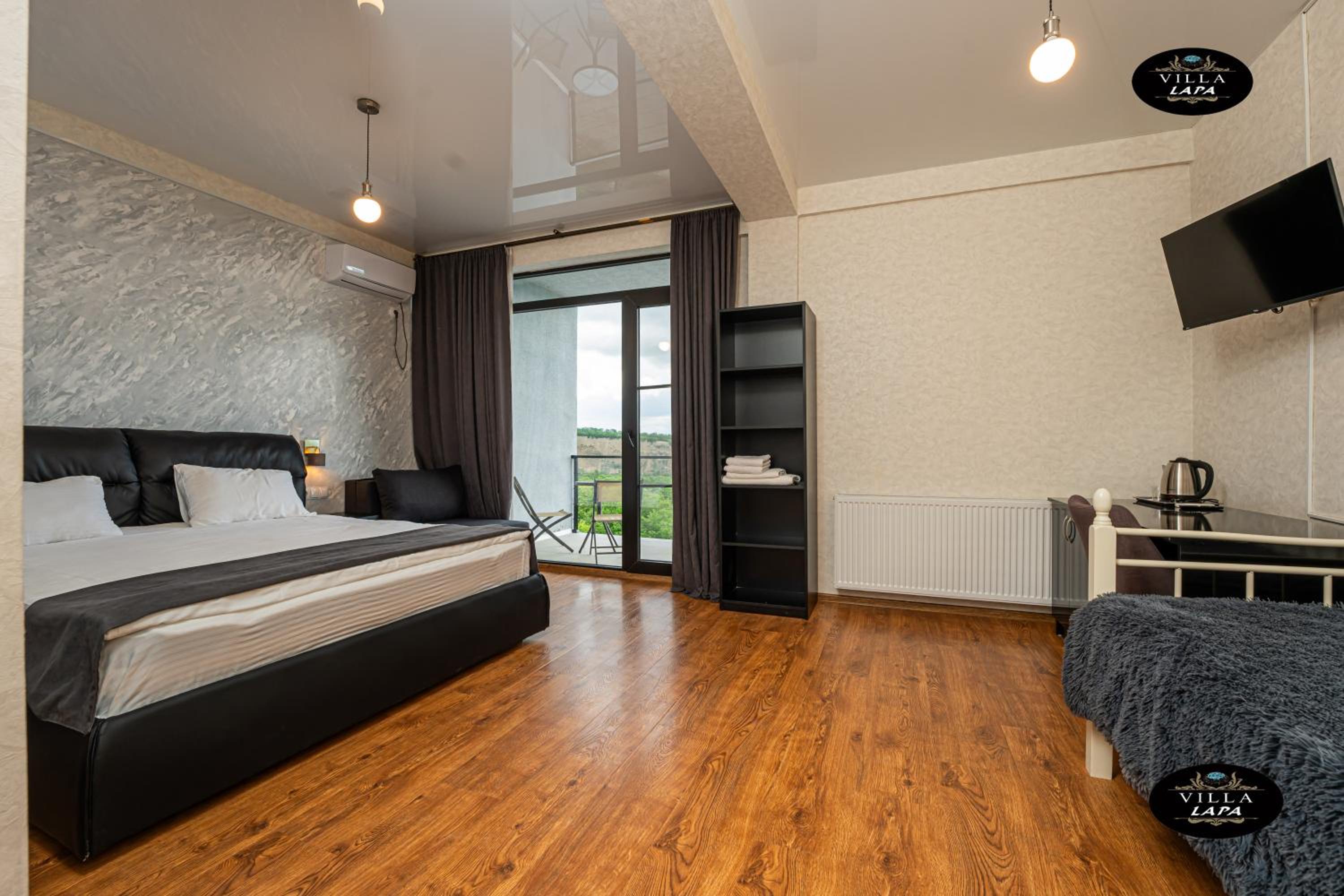 Luxury Triple Room photo 2