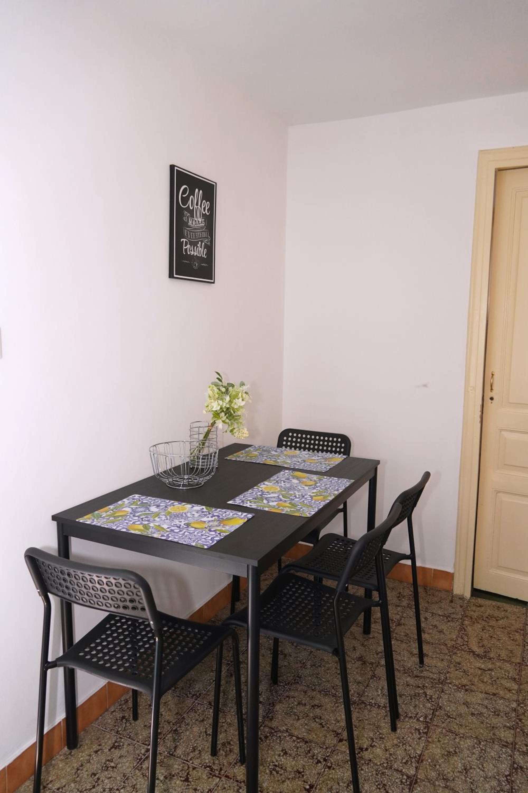 Two-Bedroom House photo 2