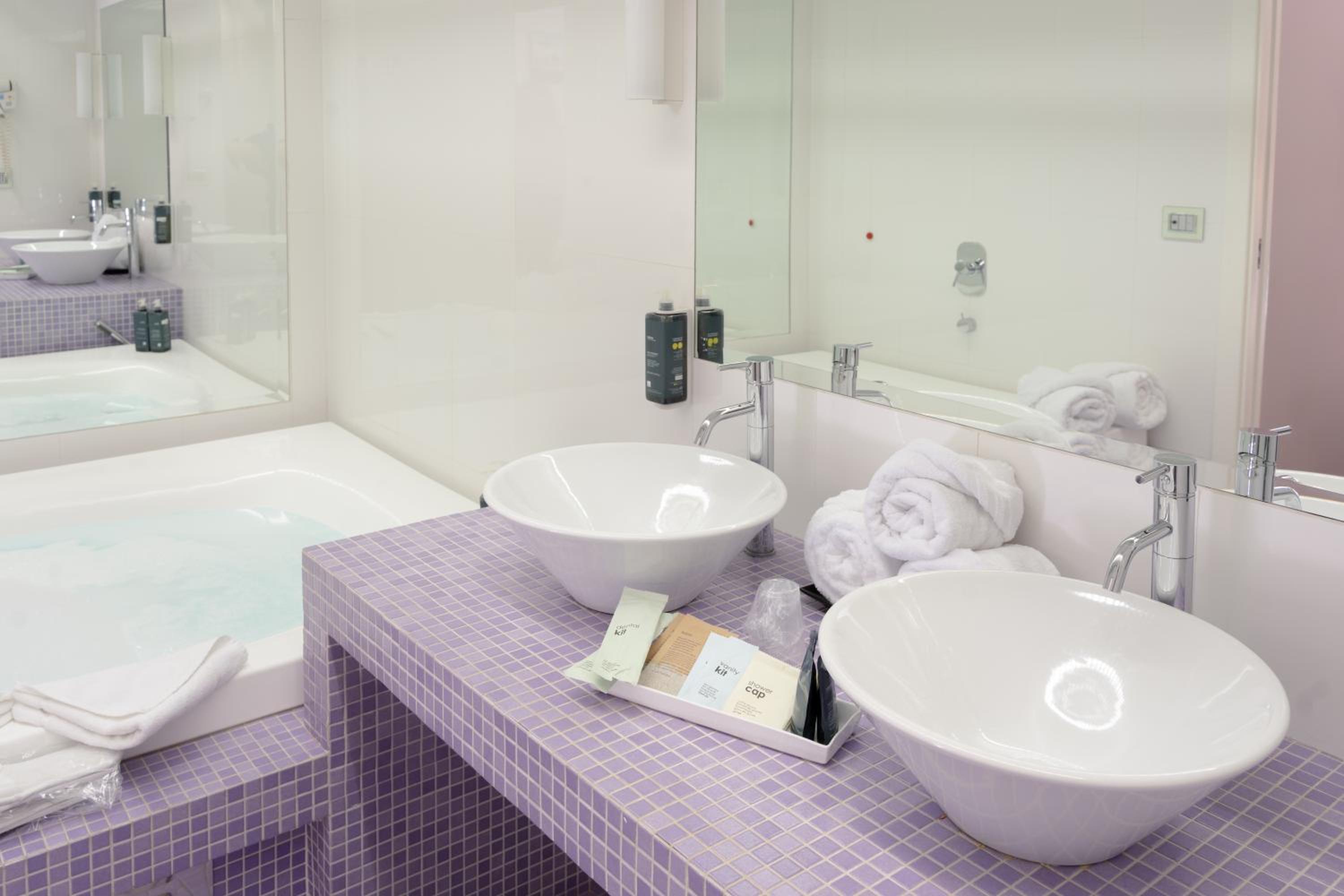 Suite photo 2