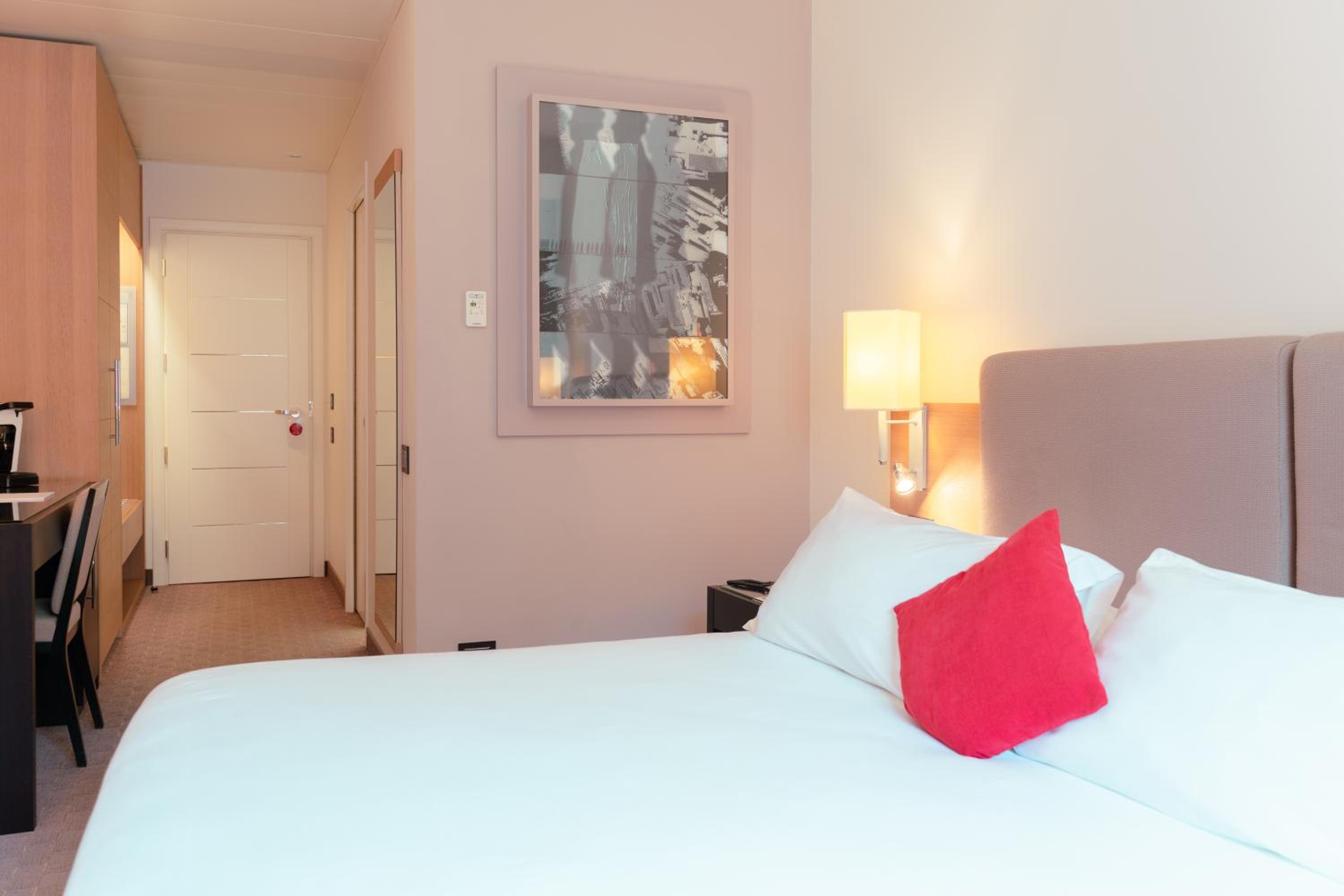 Deluxe Double Room photo 2