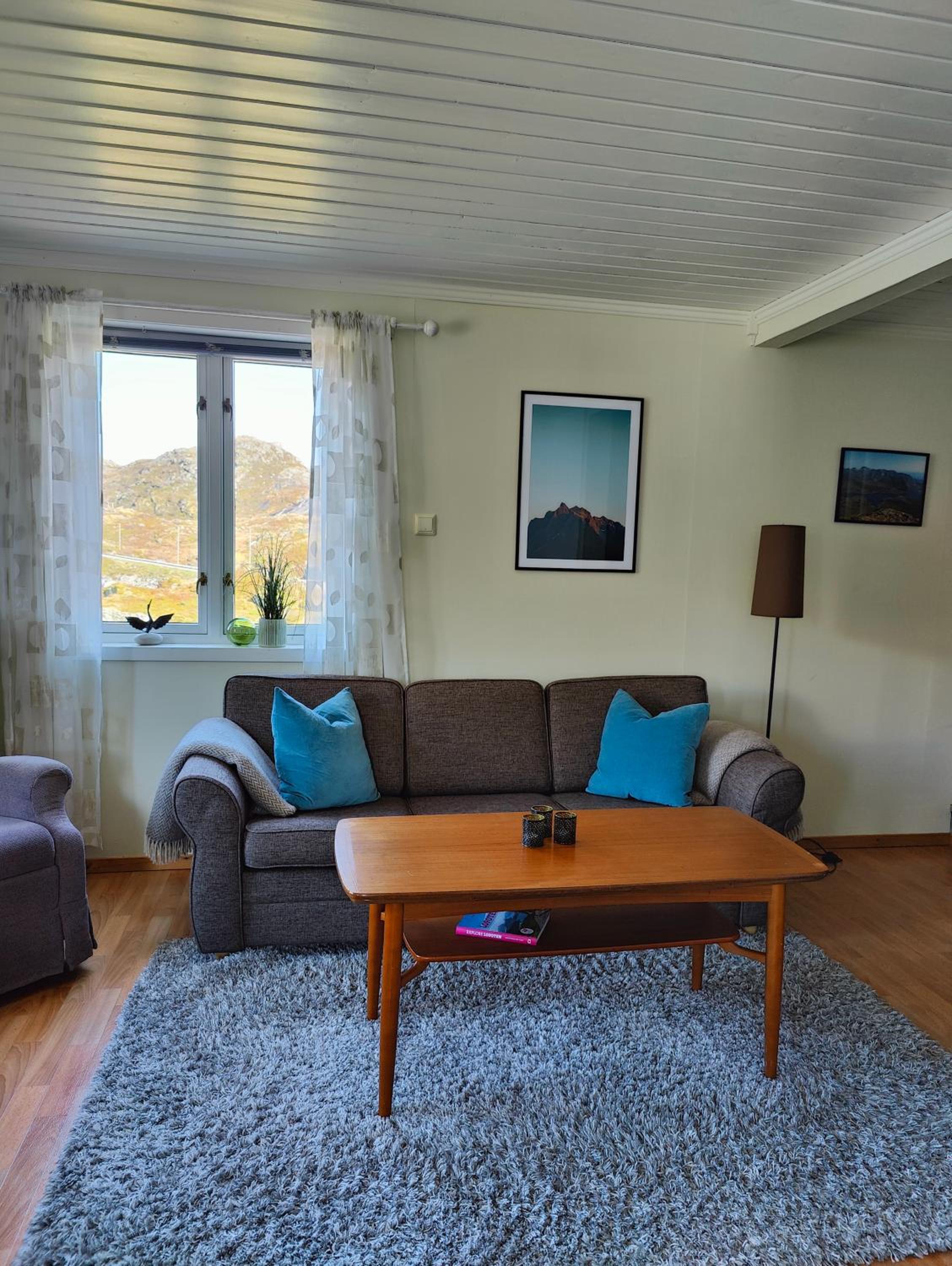 Three-Bedroom House photo 1