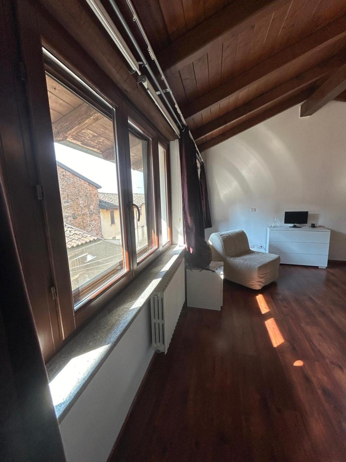 Deluxe Double Room (2 Adults + 1 Child) photo 3