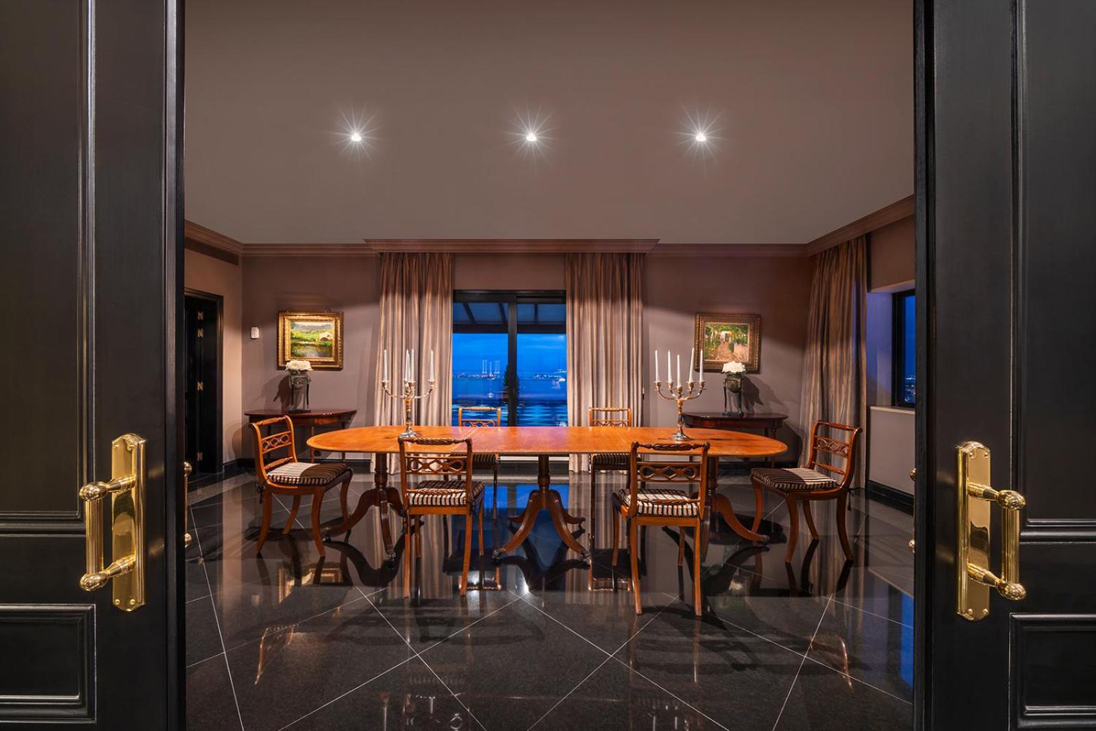 Presidential Suite
