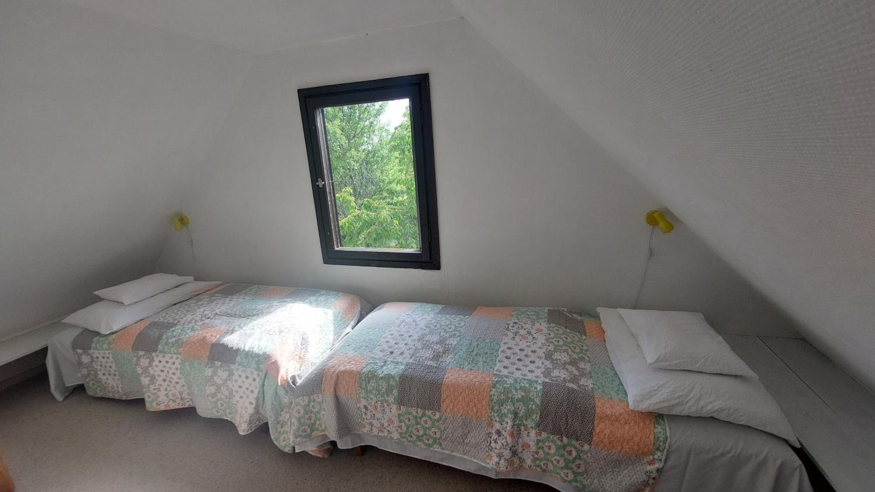 Three-Bedroom Vacation Home  photo 3