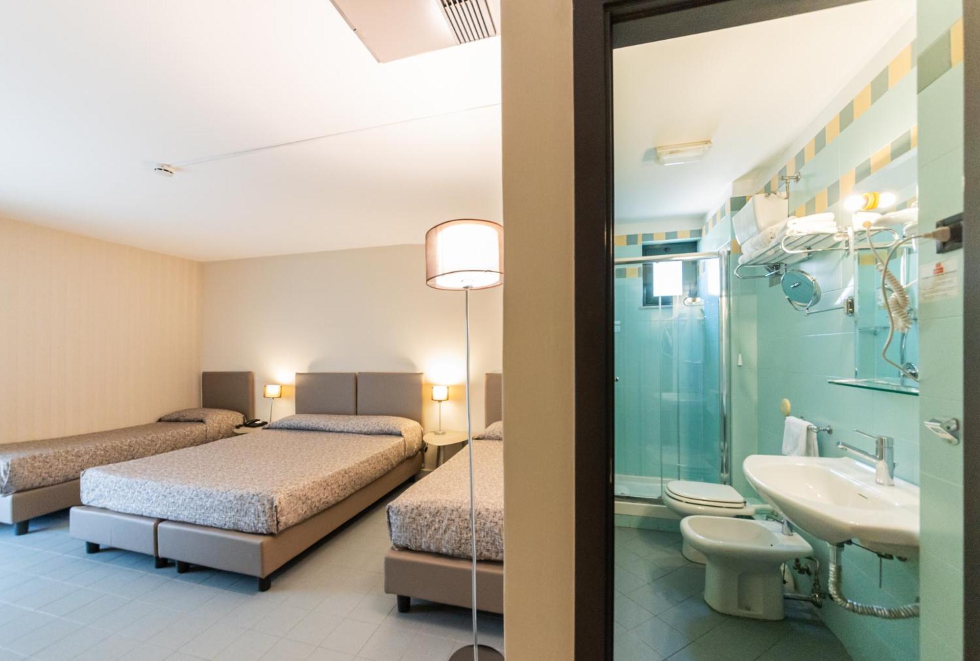 Triple Room - Photo 4