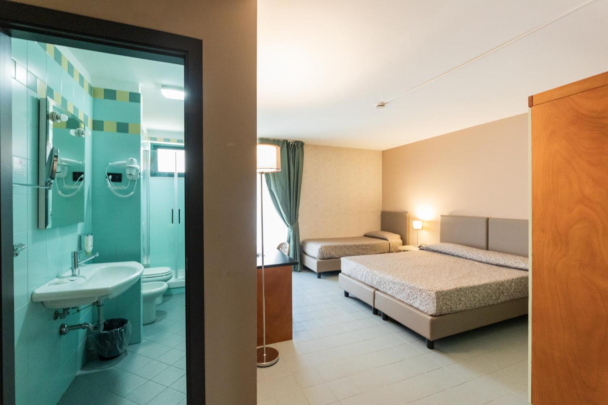 Triple Room - Photo 3