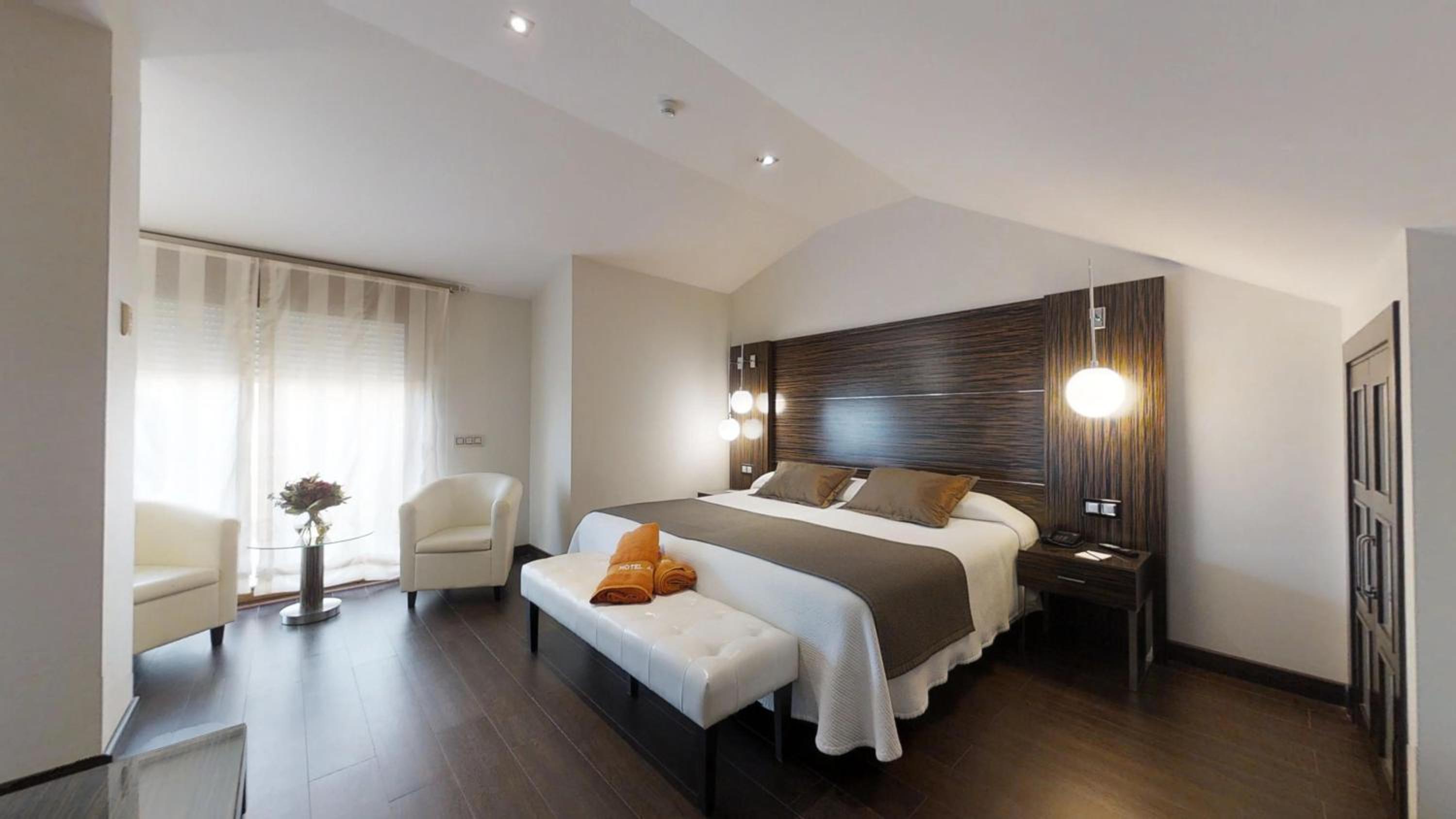 Gran Suite Dúplex (2 adultos)