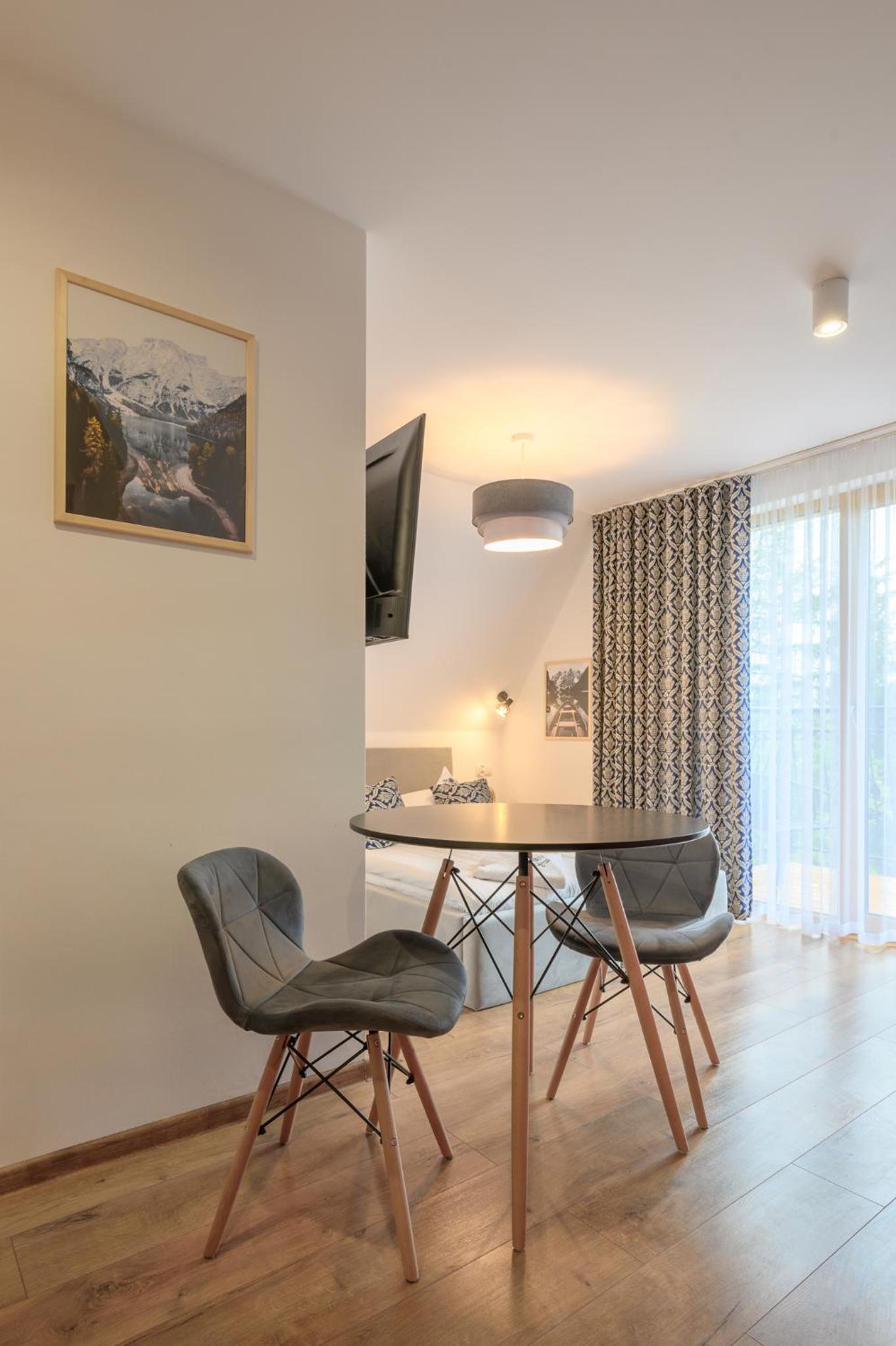 Studio Apartment