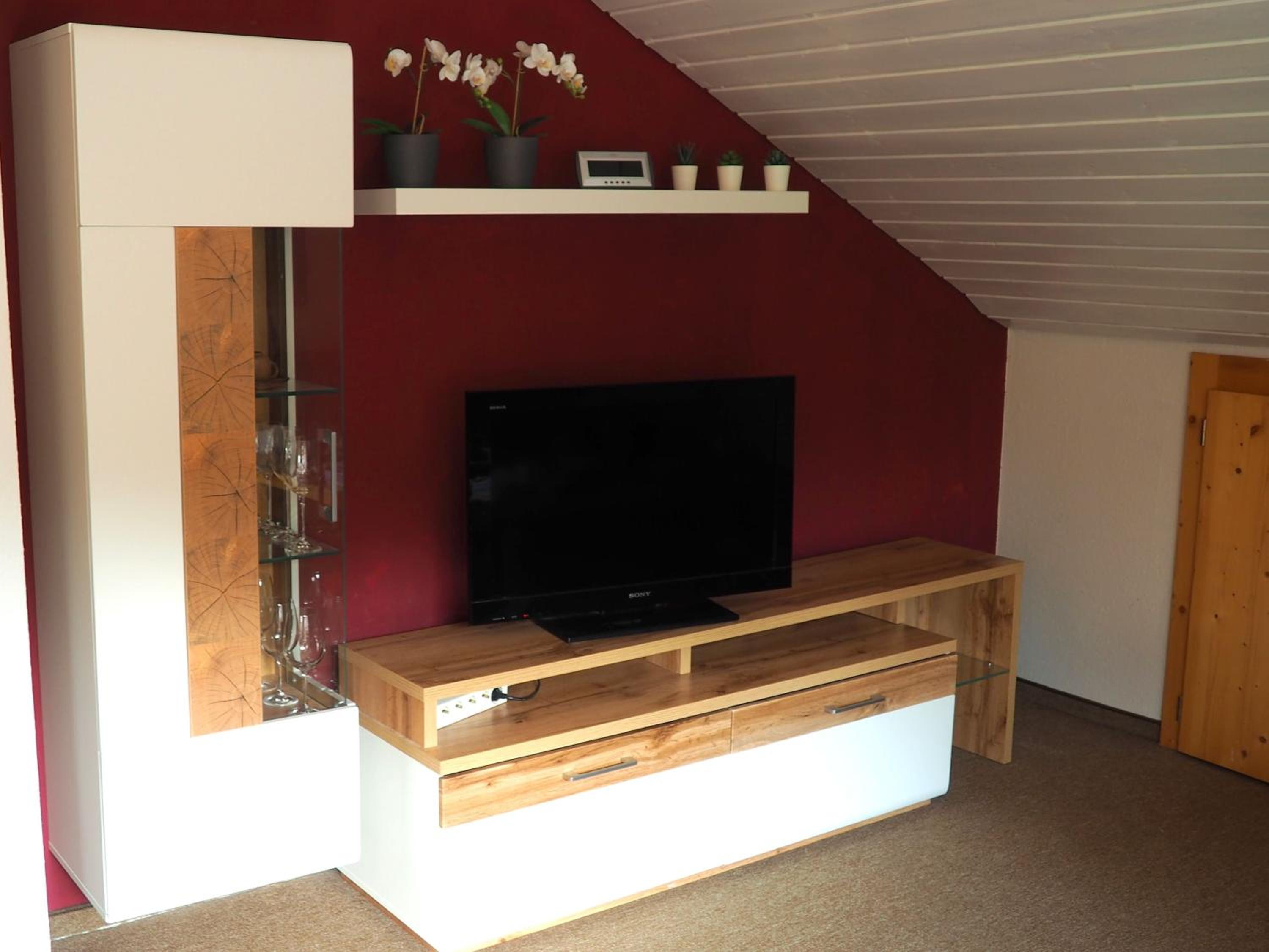 One-Bedroom Apartment with Balcony photo 1