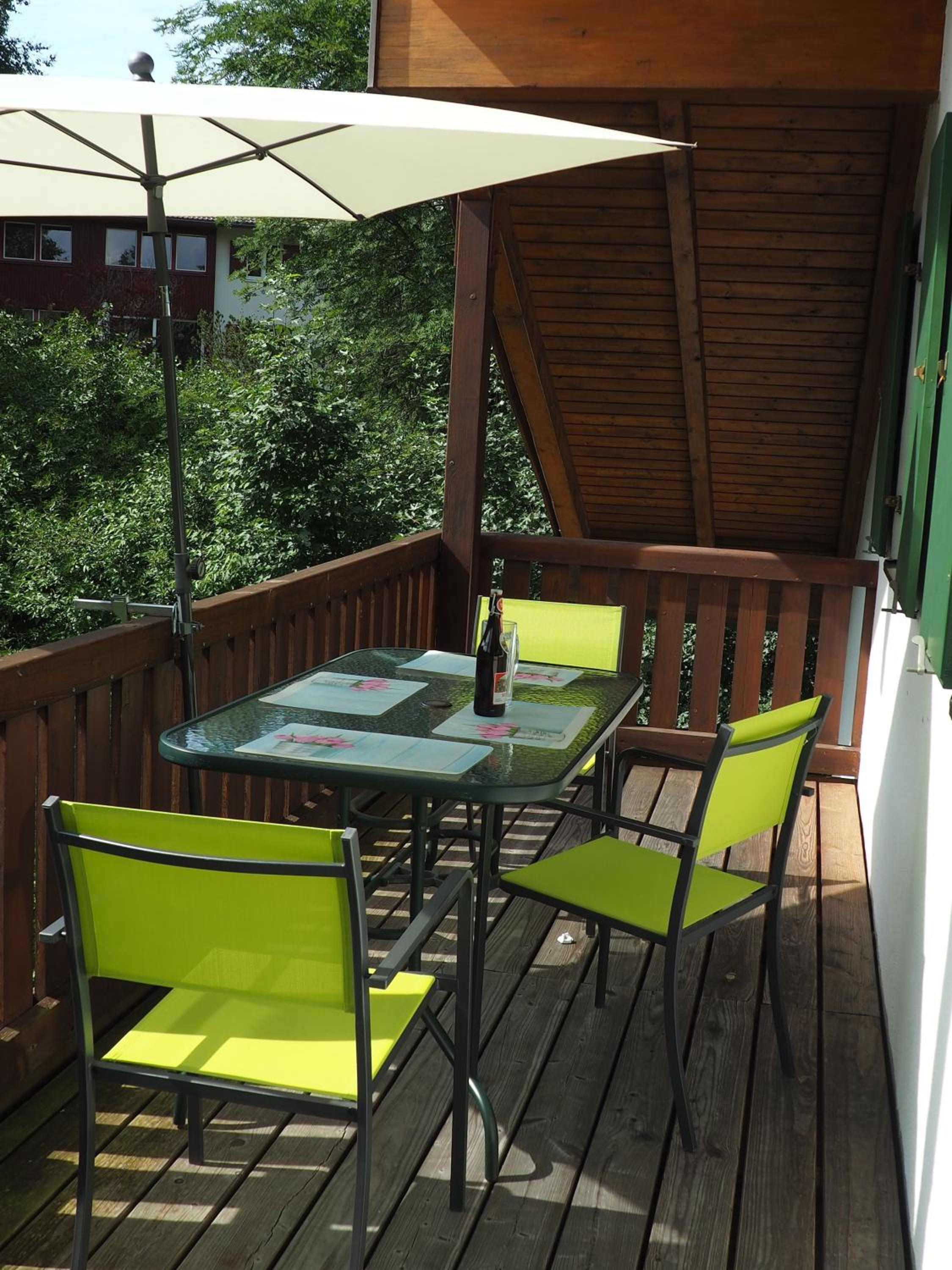 One-Bedroom Apartment with Balcony photo 3