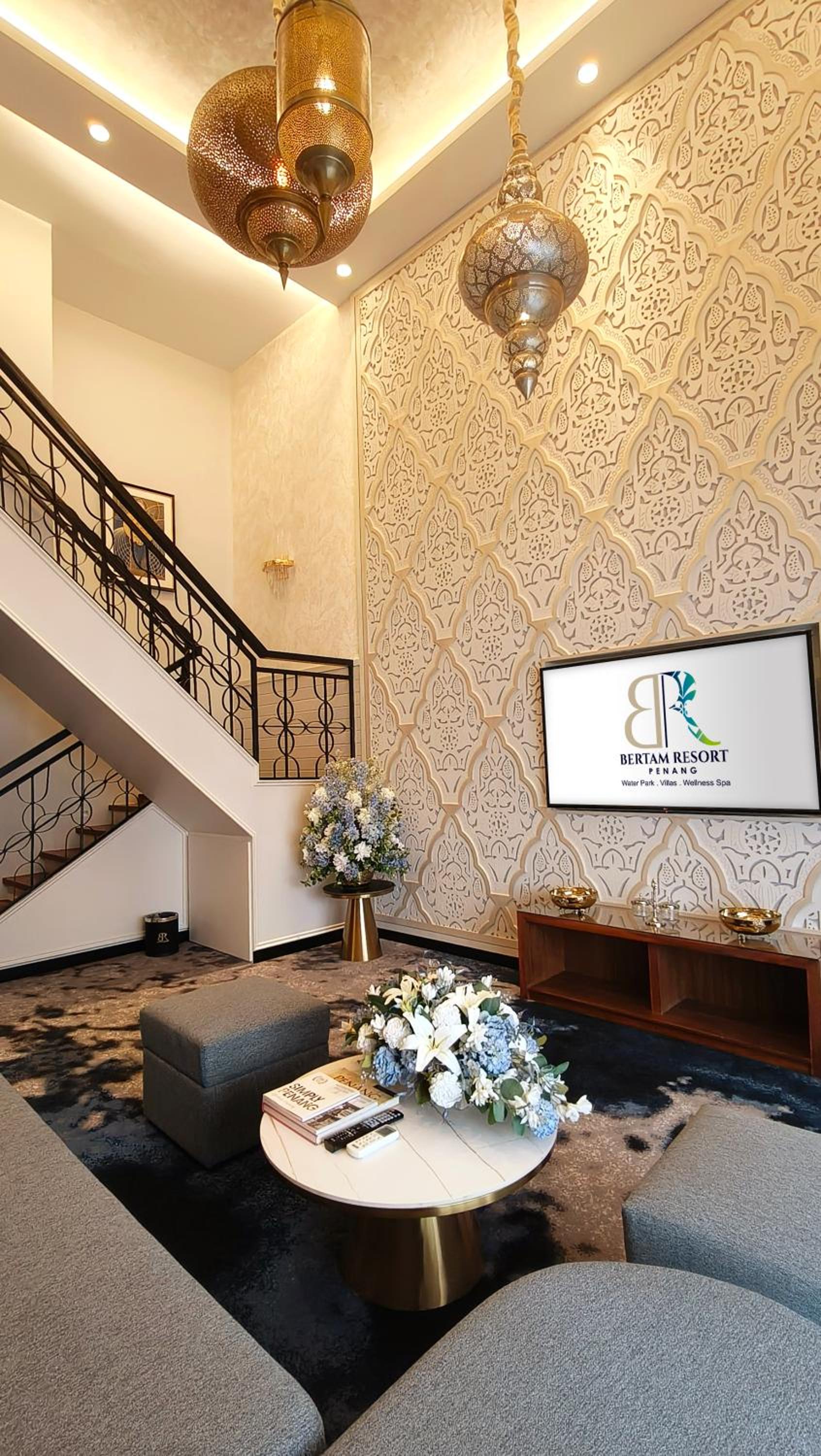 Loft Suite - Photo 3