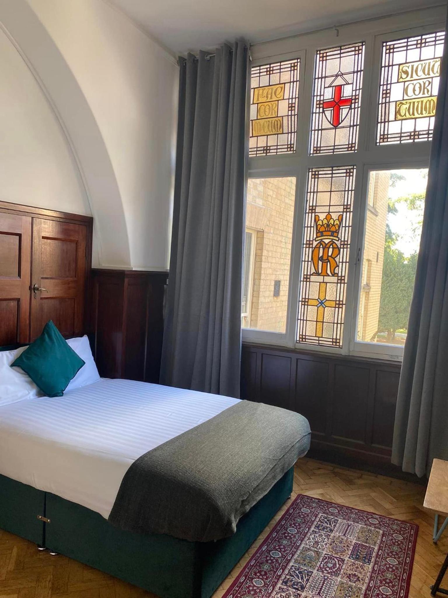 Double Room with Private Bathroom - Photo 1
