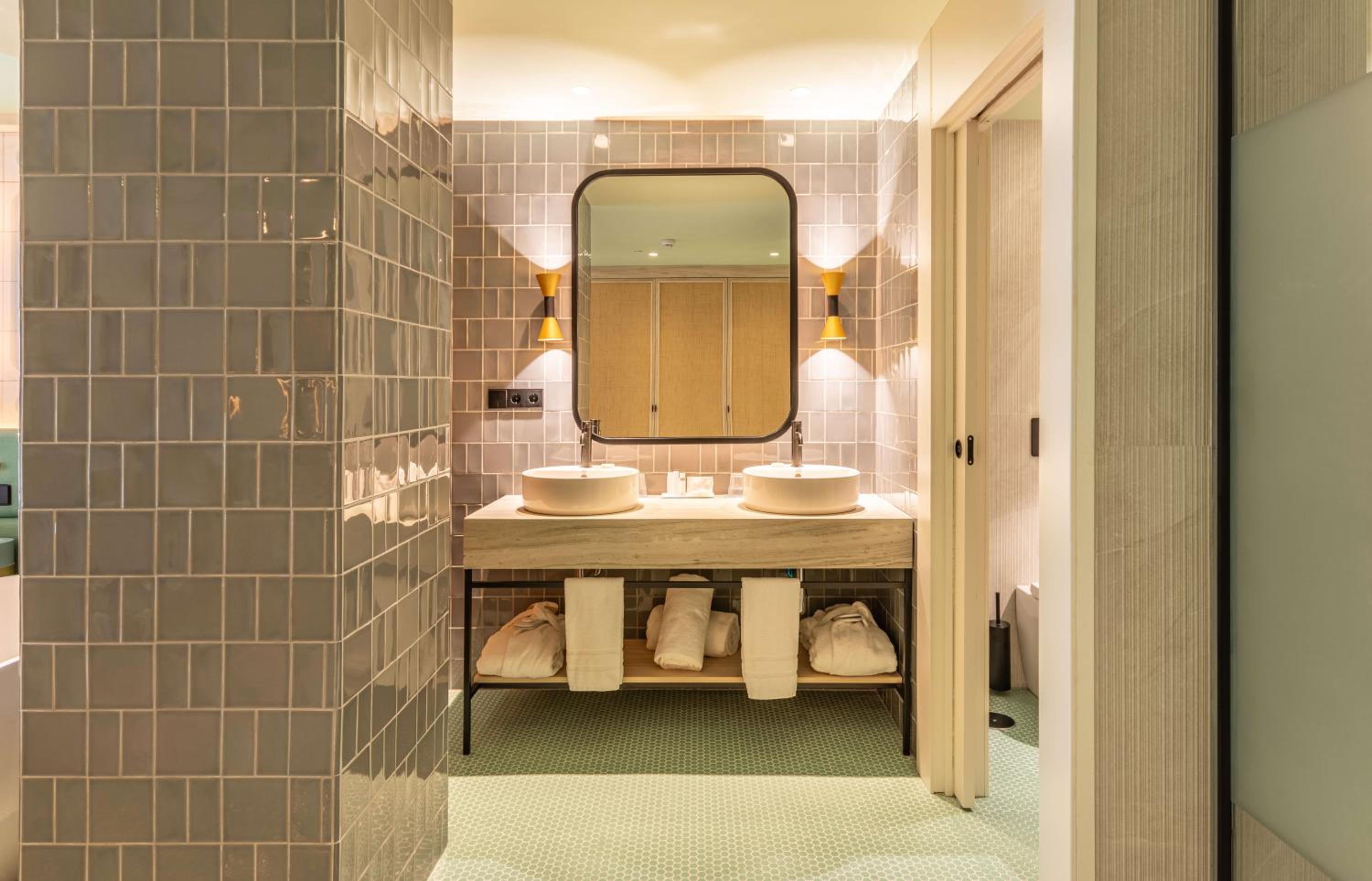 Junior Suite Deluxe - Photo 6