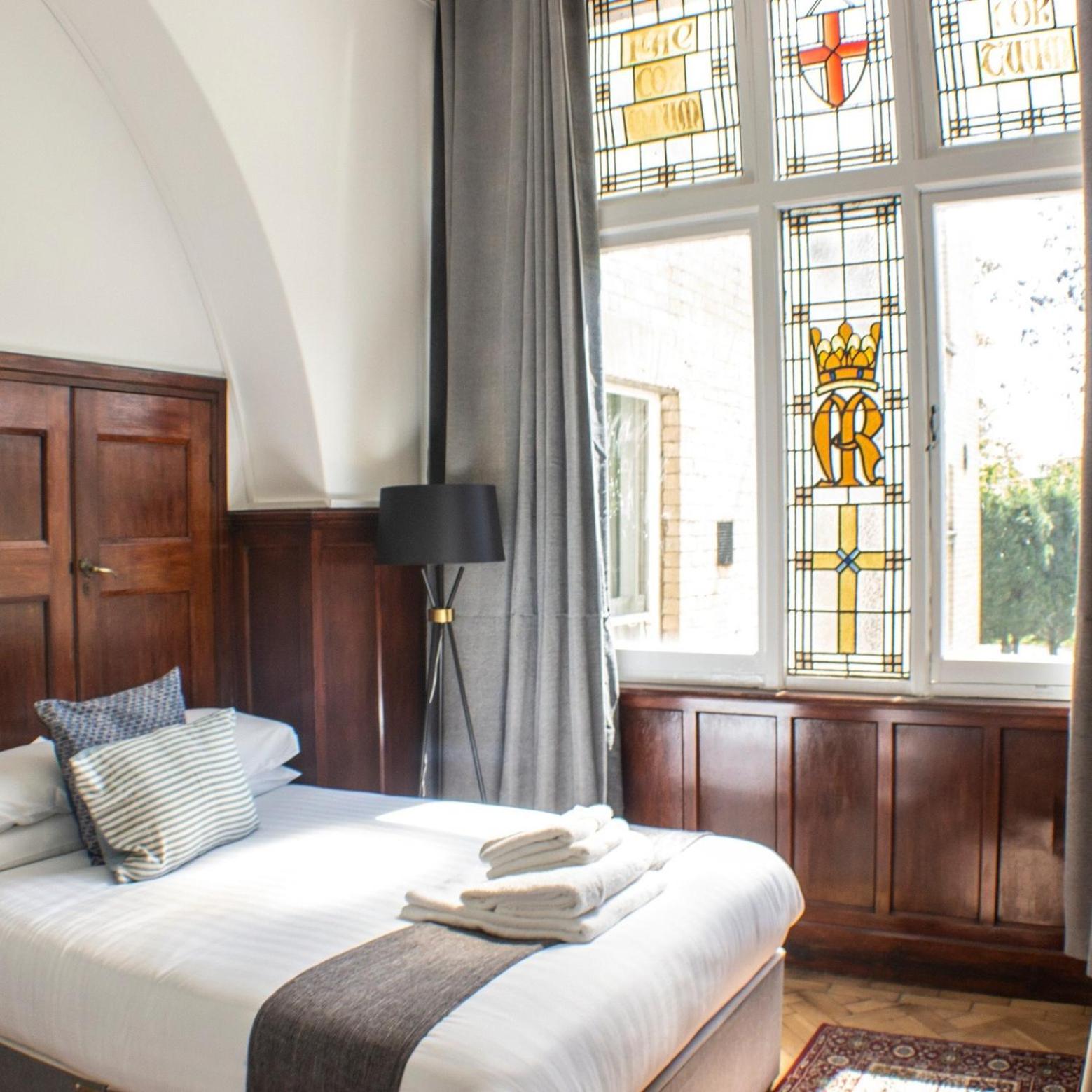 Double Room with Private Bathroom - Photo 3
