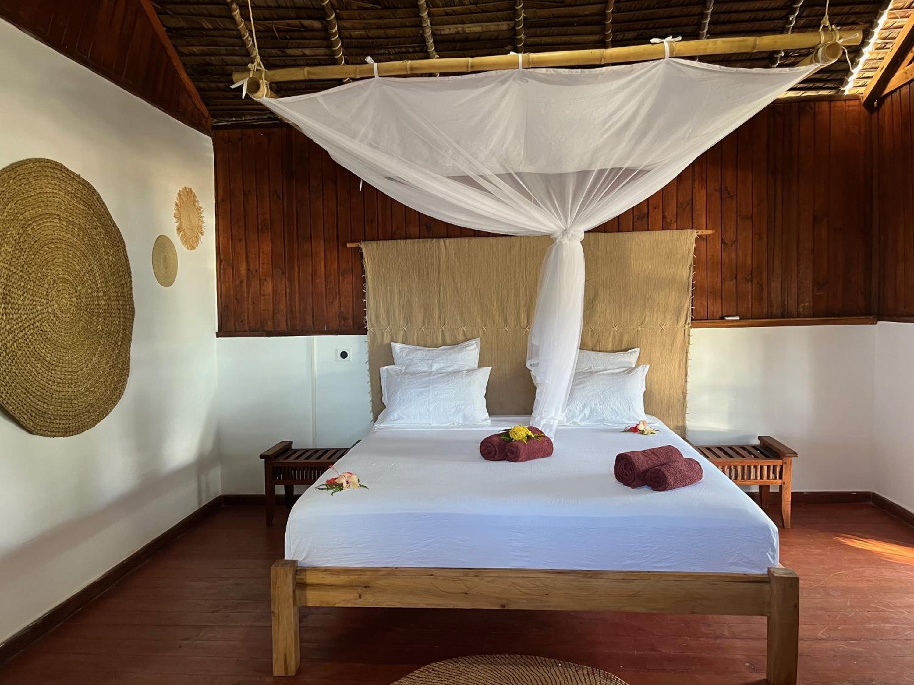 Deluxe Bungalow with Sea View