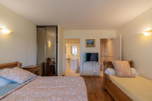 Small Double Room