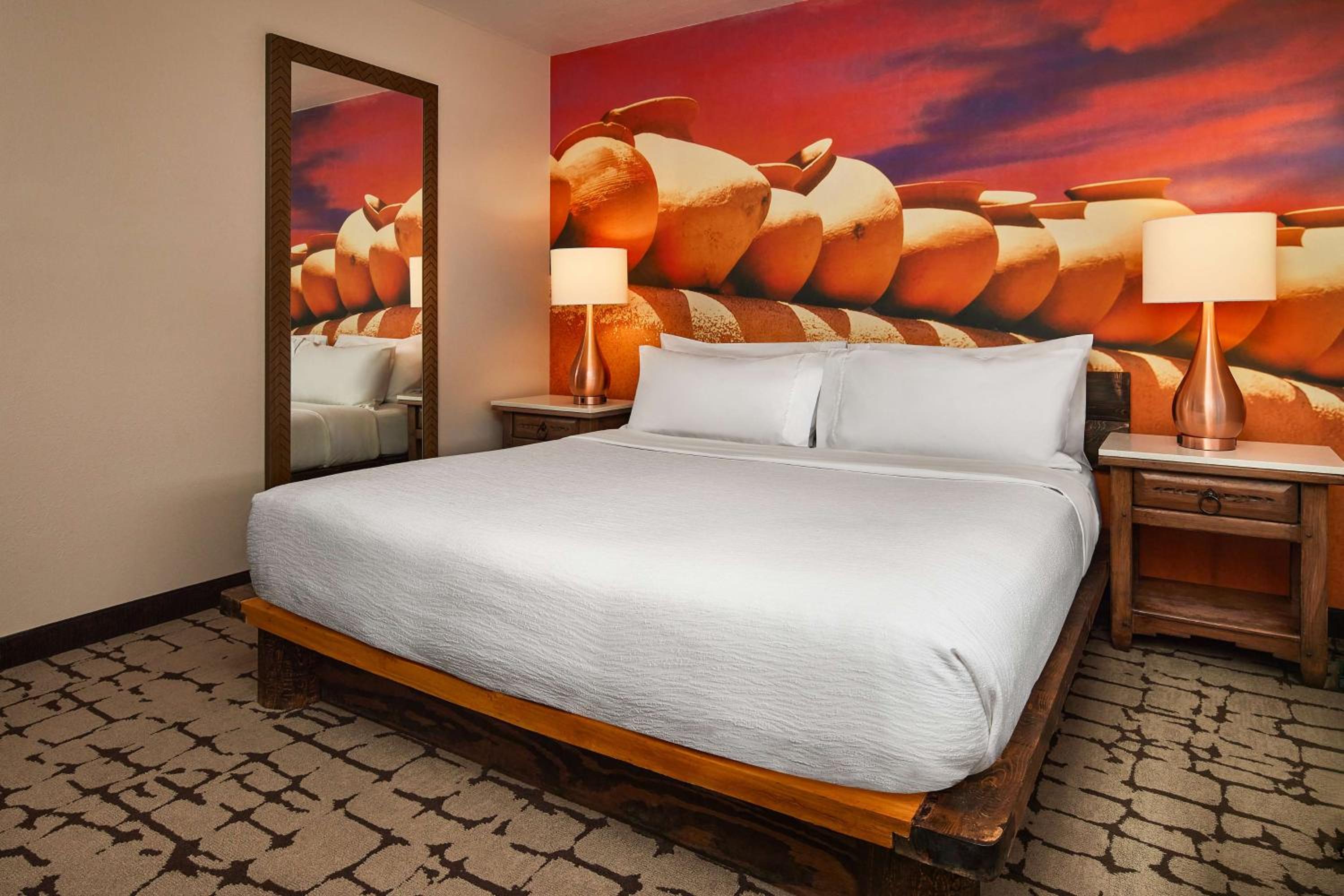 One-Bedroom King Suite - Photo 1