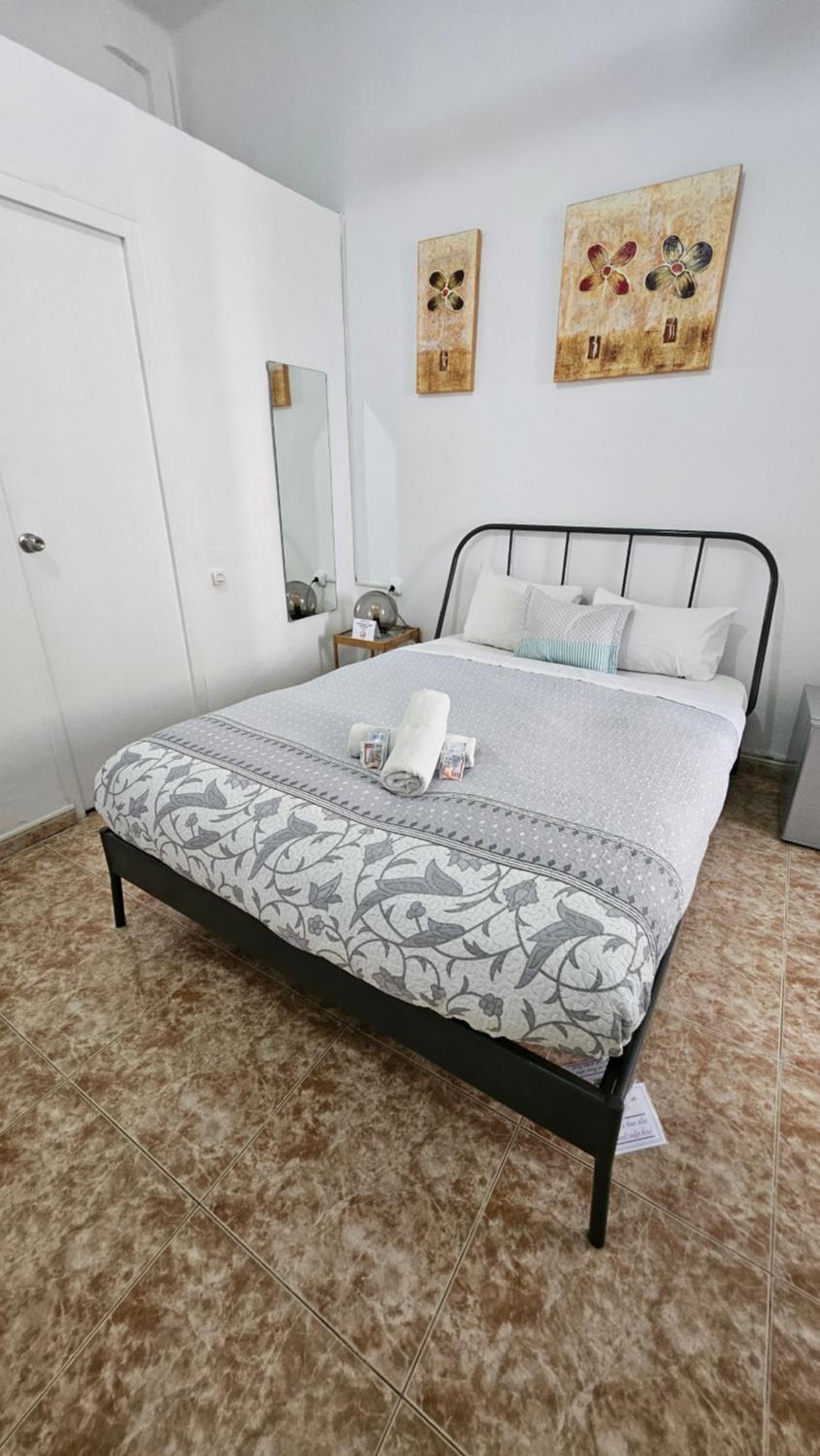 Double Room with Private Bathroom photo 2