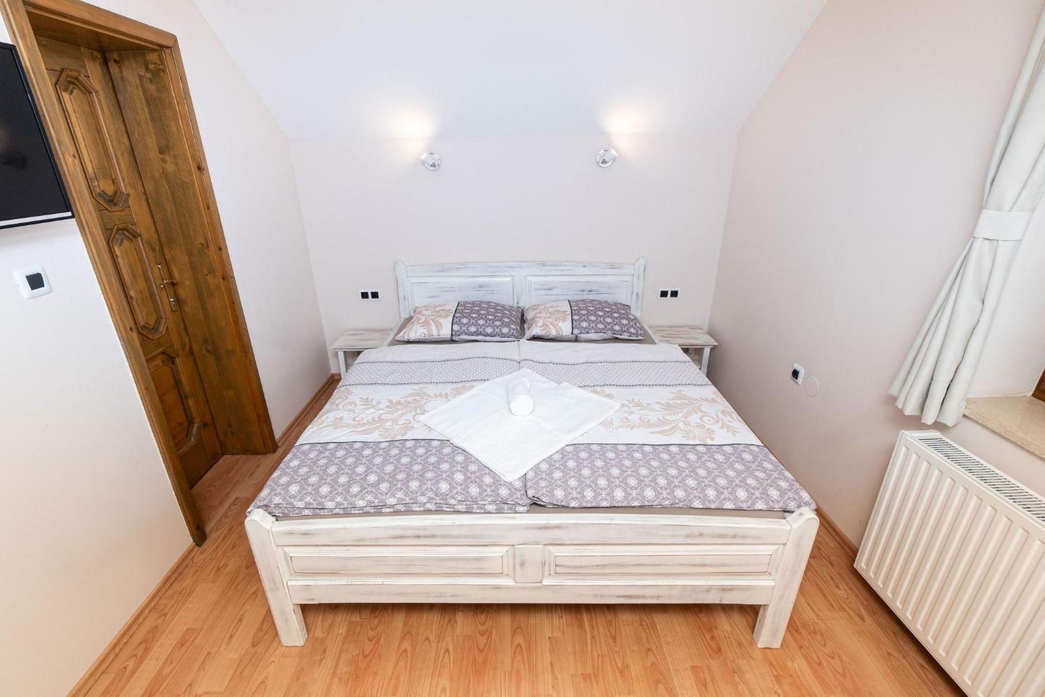 Standard Triple Room photo 2