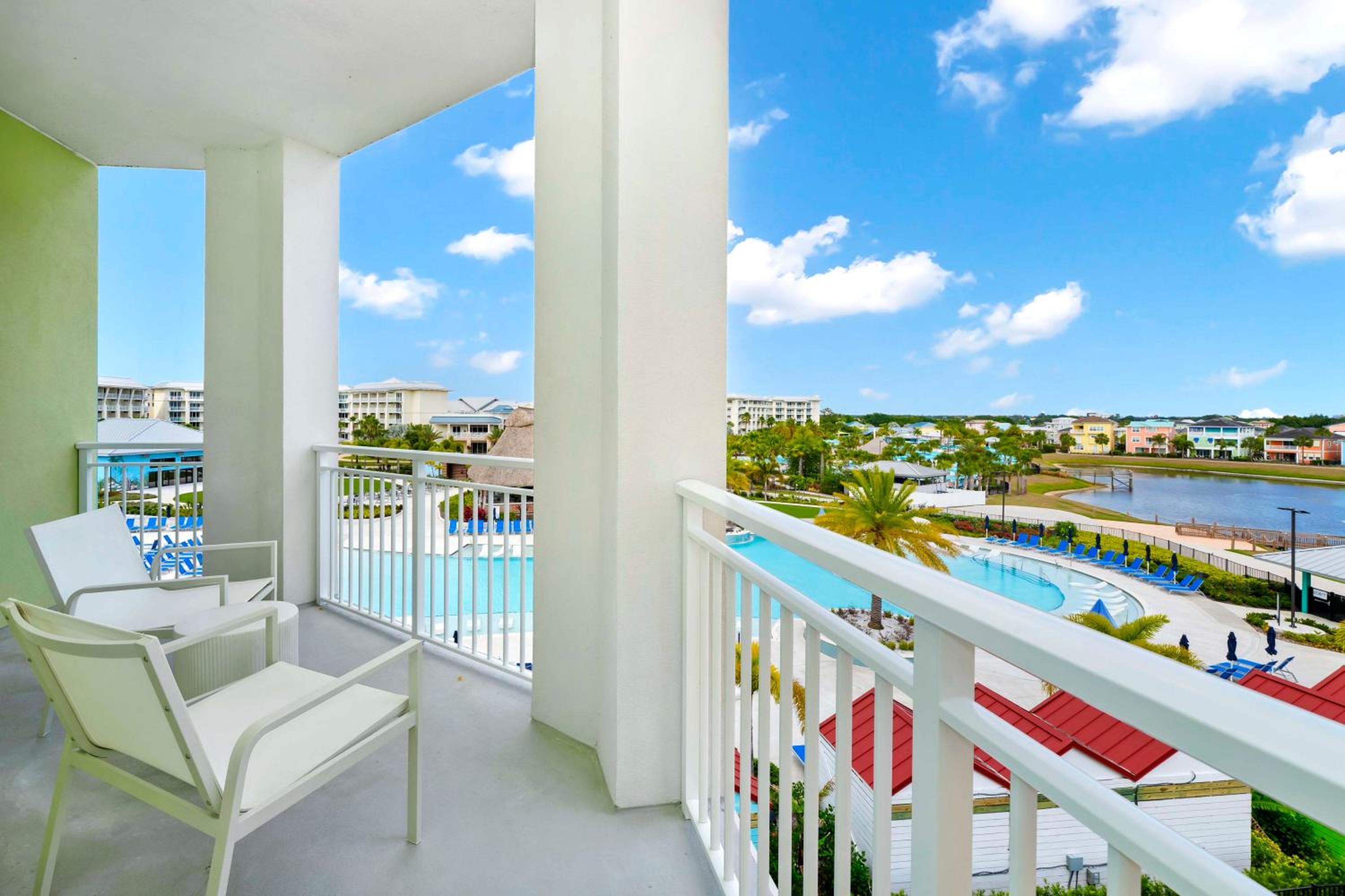 Three-Bedroom King Suite With Two Double Beds thumbnail 6