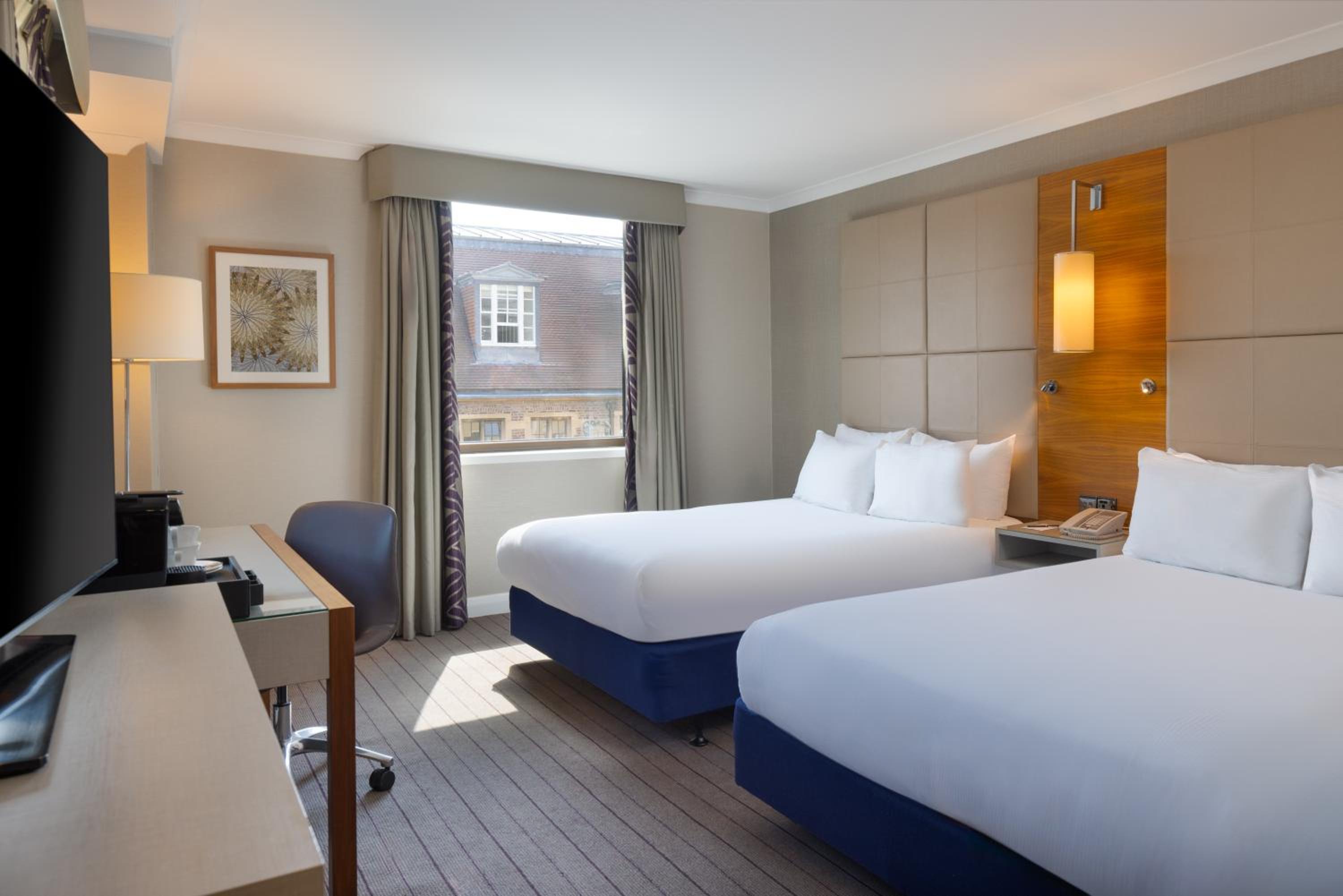 Double Room with Two Double Beds - Photo 1