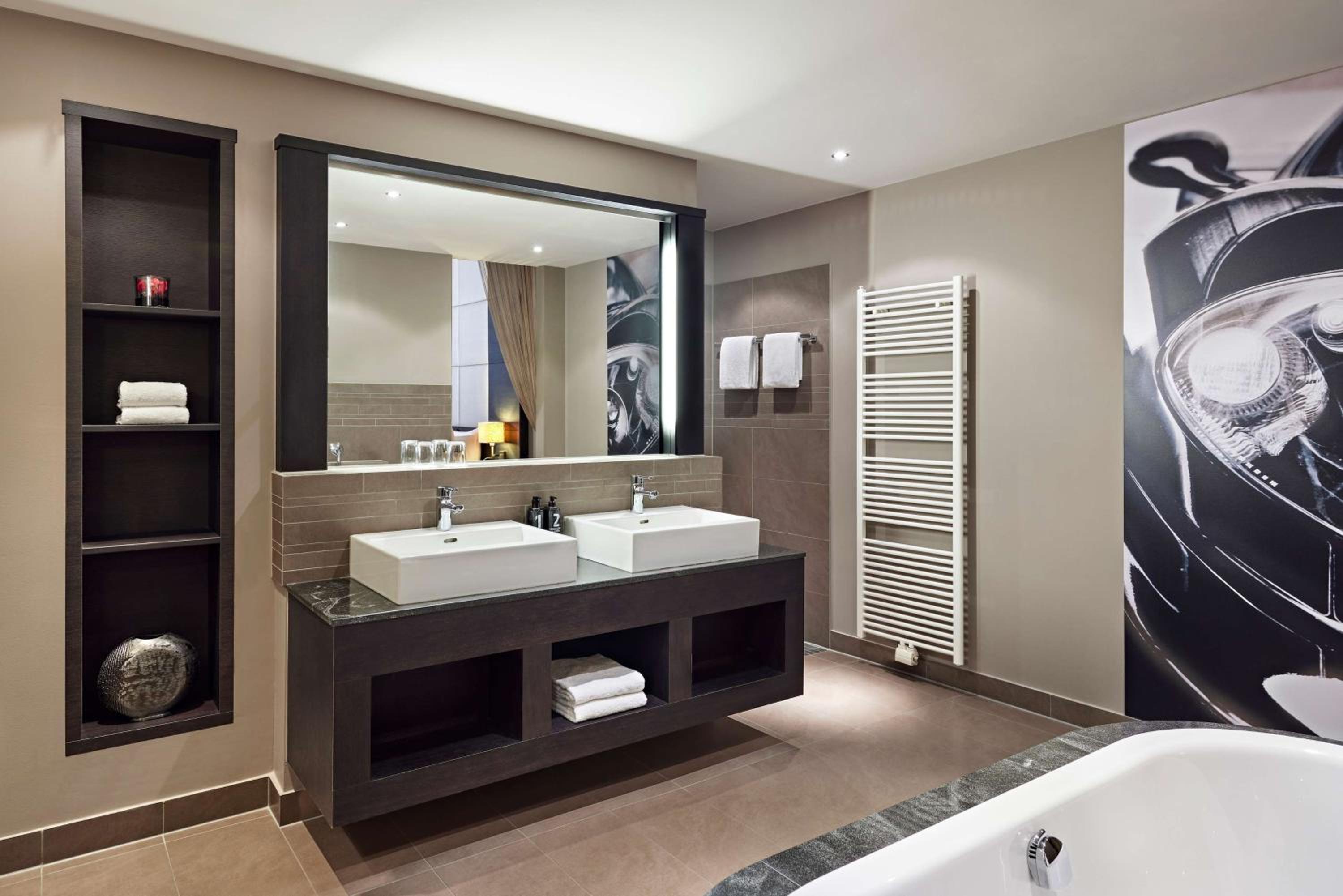Deluxe Suite - Photo 5
