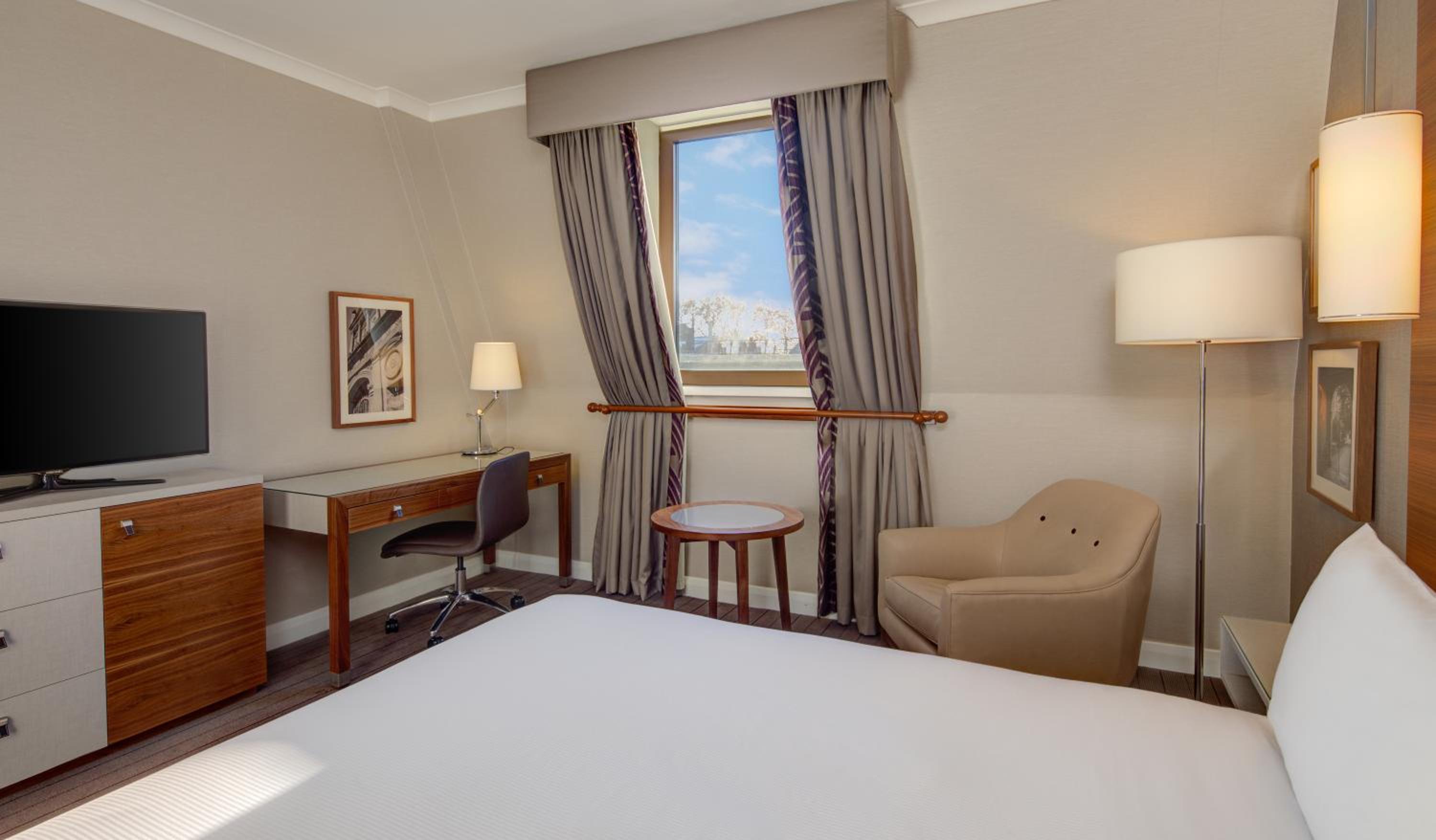 Queen Room - Photo 4
