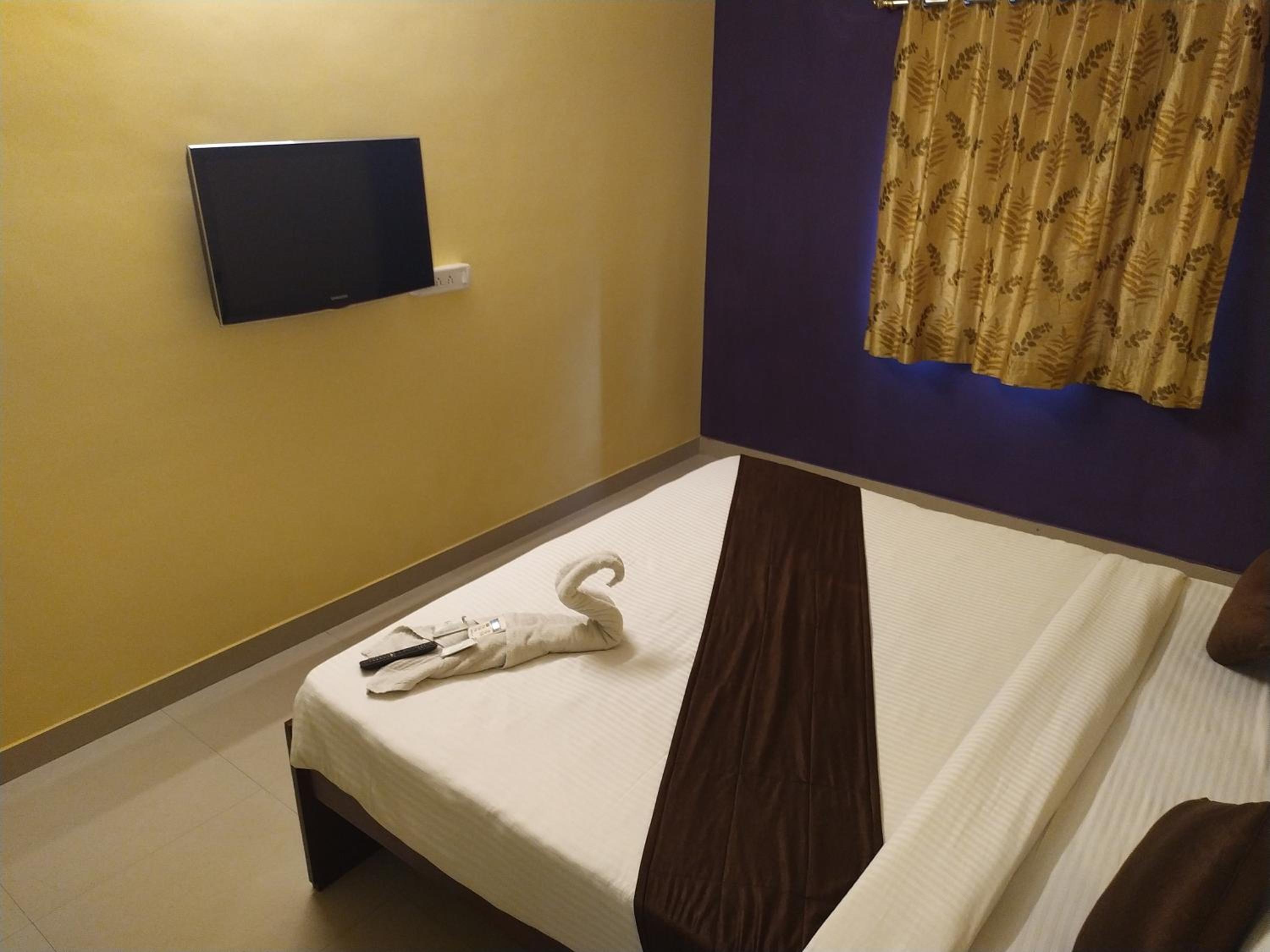 Deluxe Double Room - Photo 5