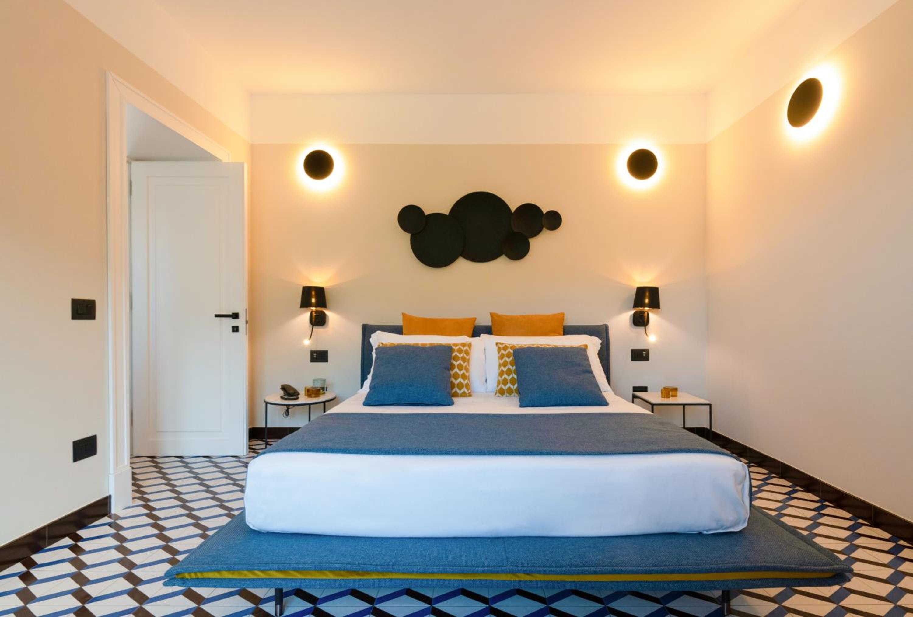 Deluxe Double Room with Bath