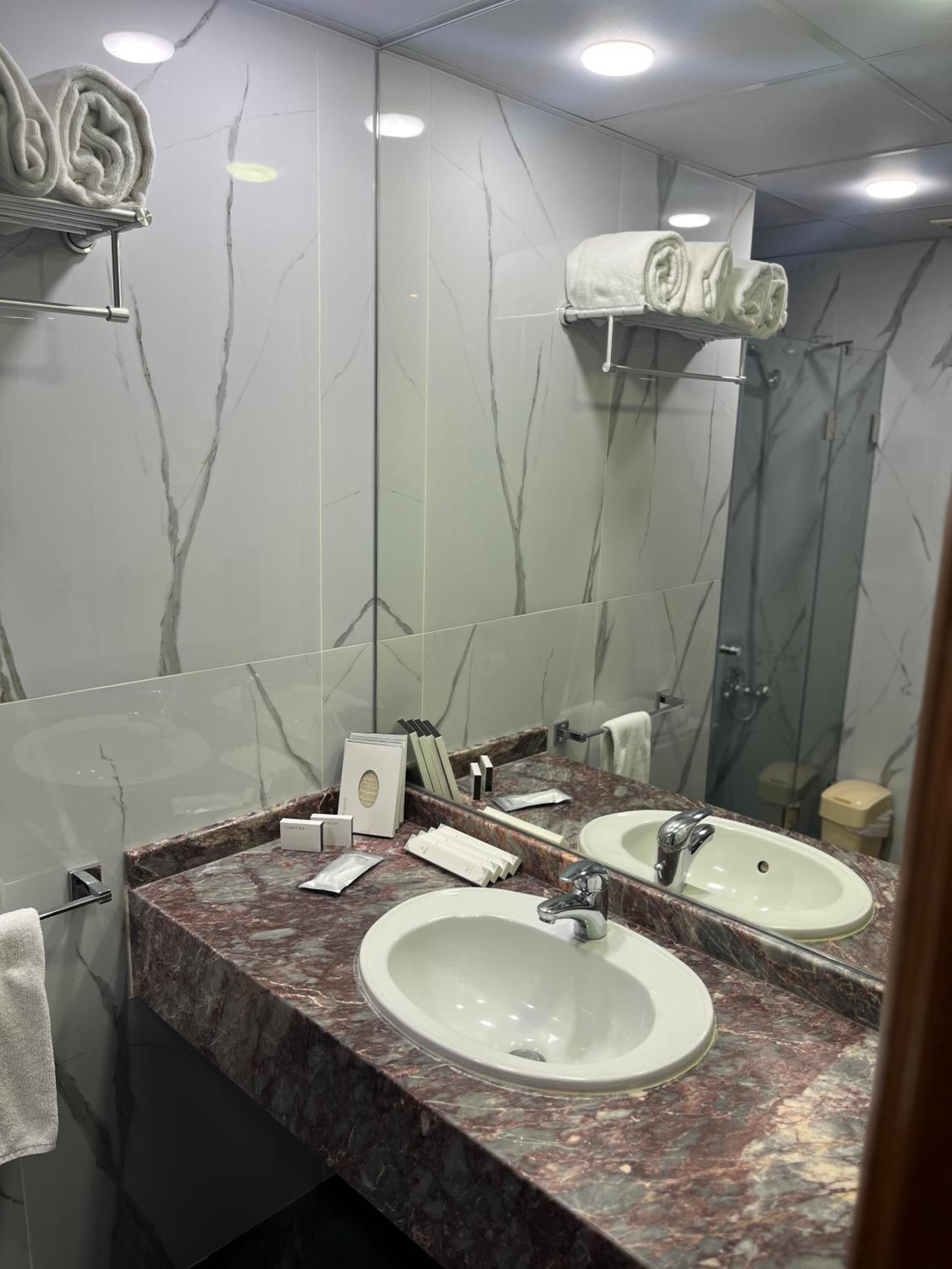 Two-Bedroom Suite - Photo 10