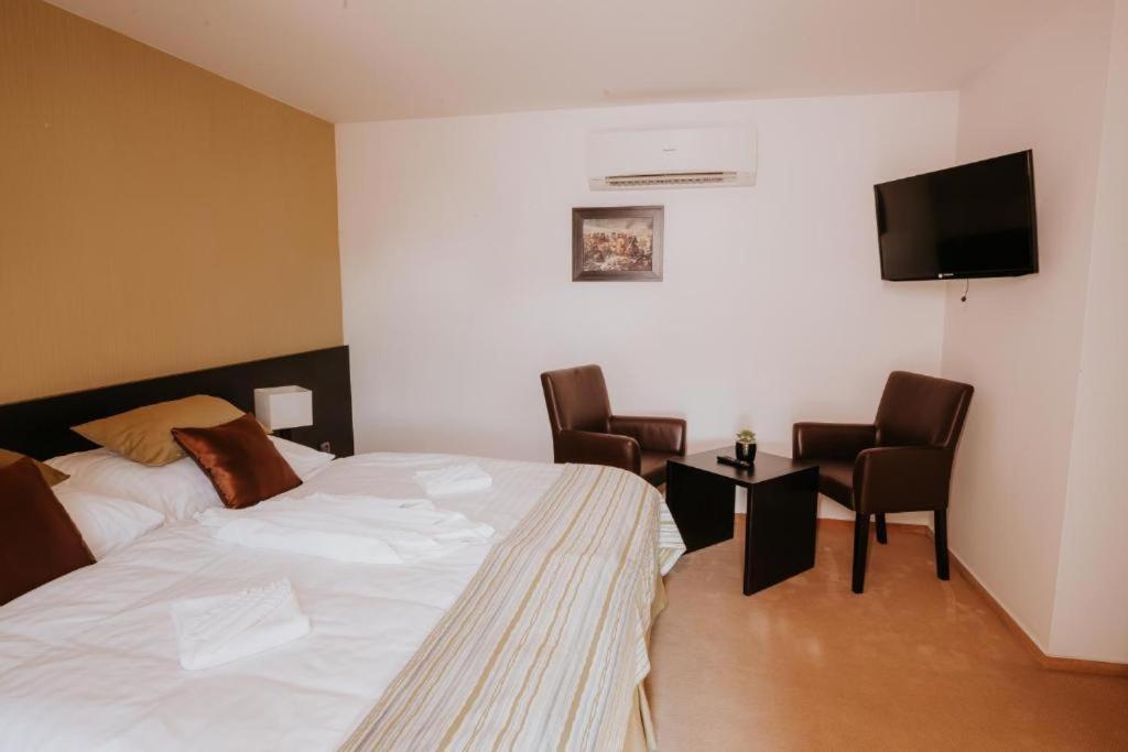 Superior Suite photo 3