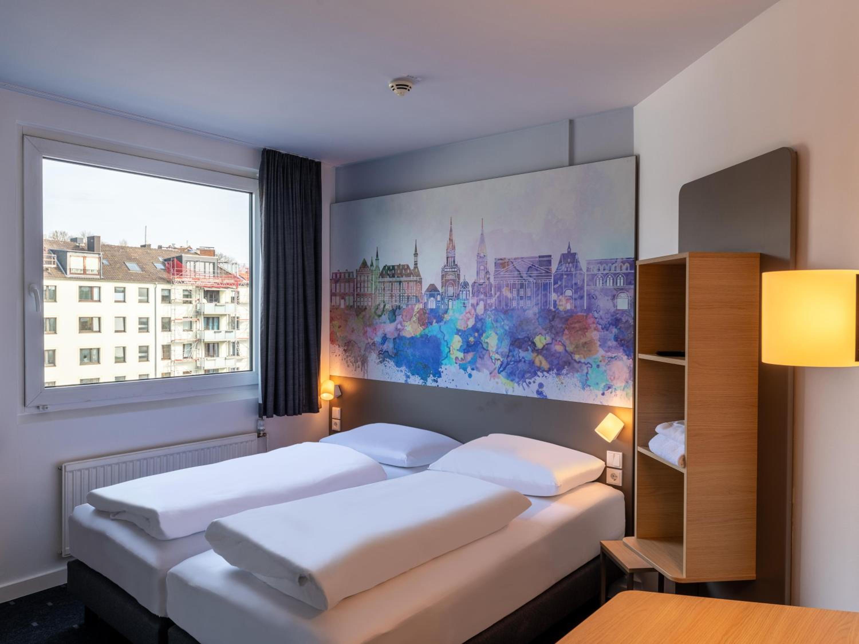 Twin Room - Photo 1