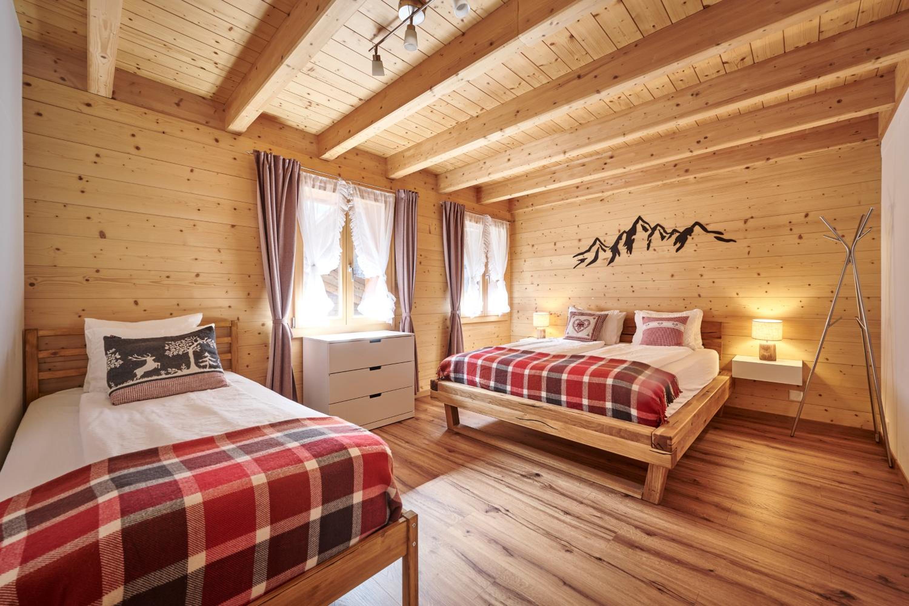 Three-Bedroom Chalet photo 1