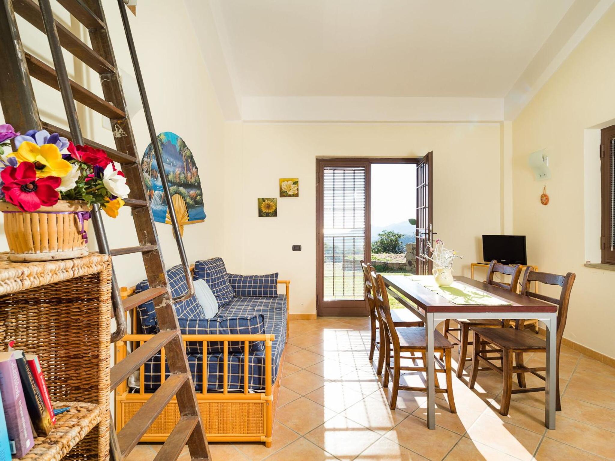 Four-Bedroom House photo 2