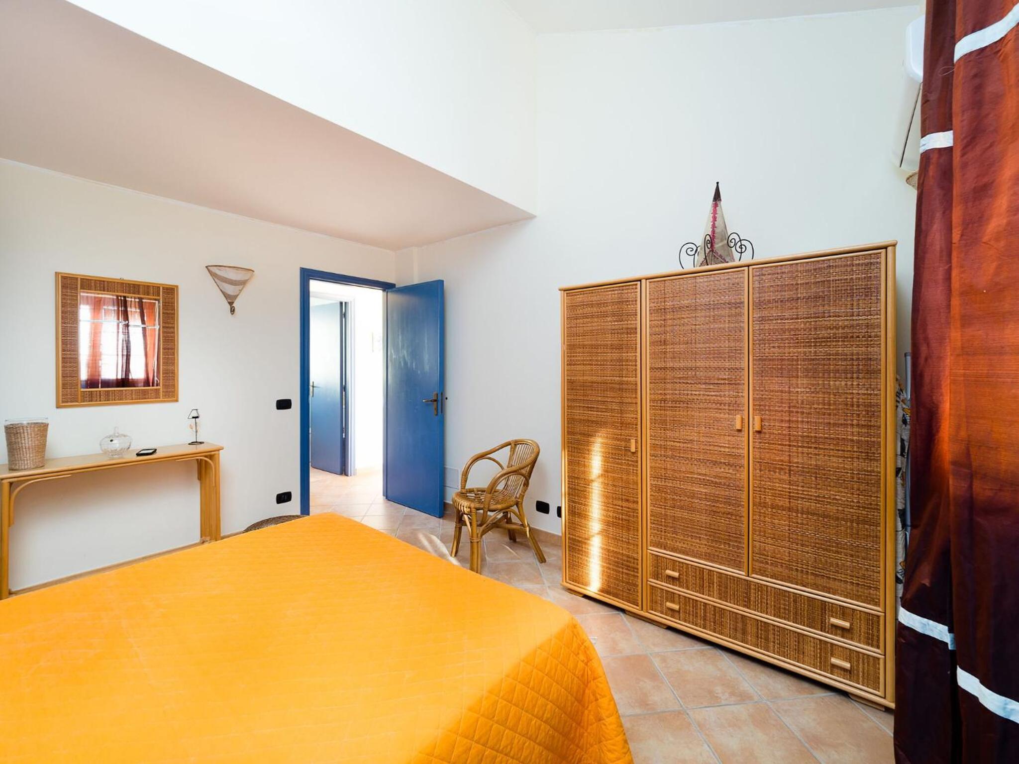 Four-Bedroom House photo 2