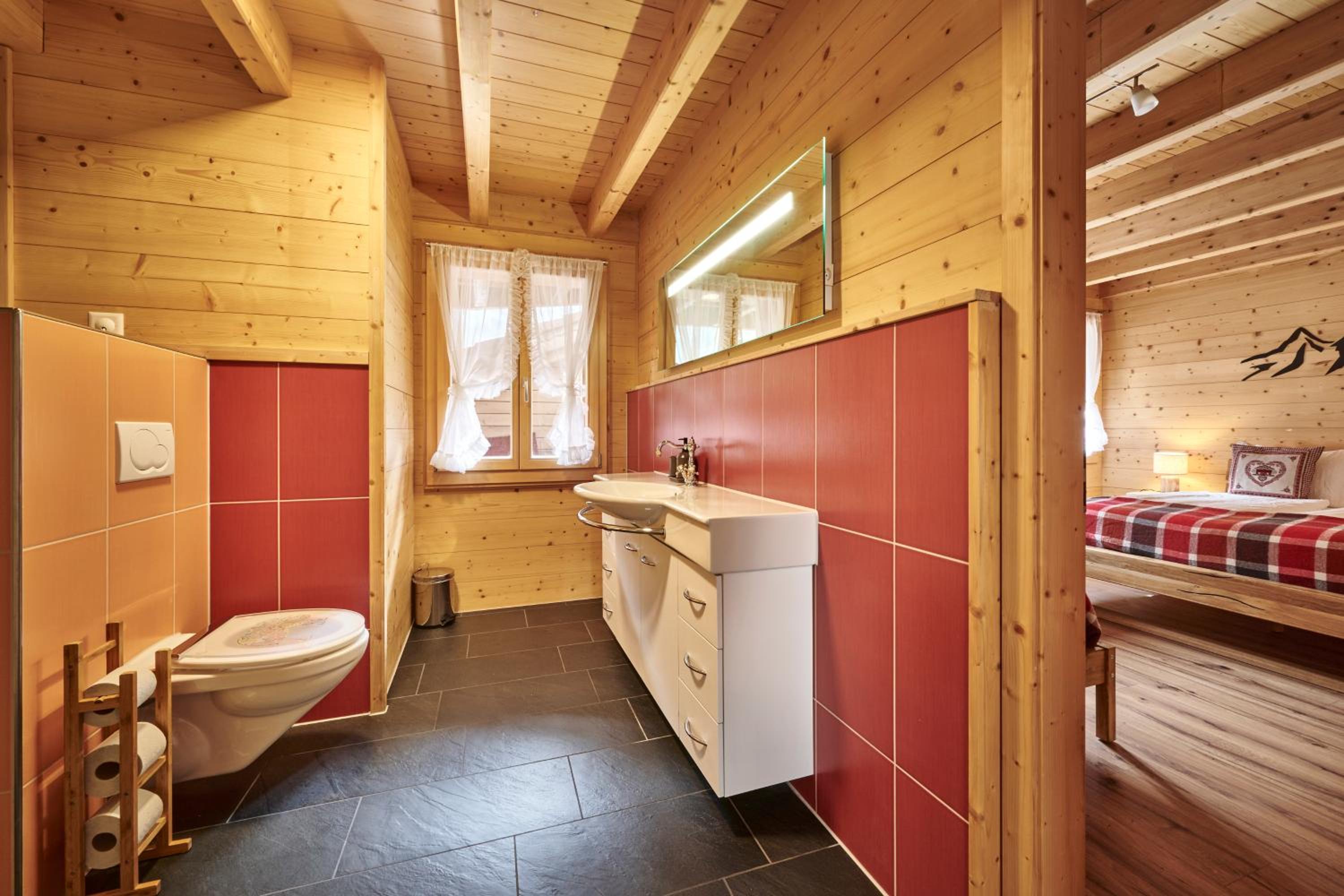 Three-Bedroom Chalet photo 2