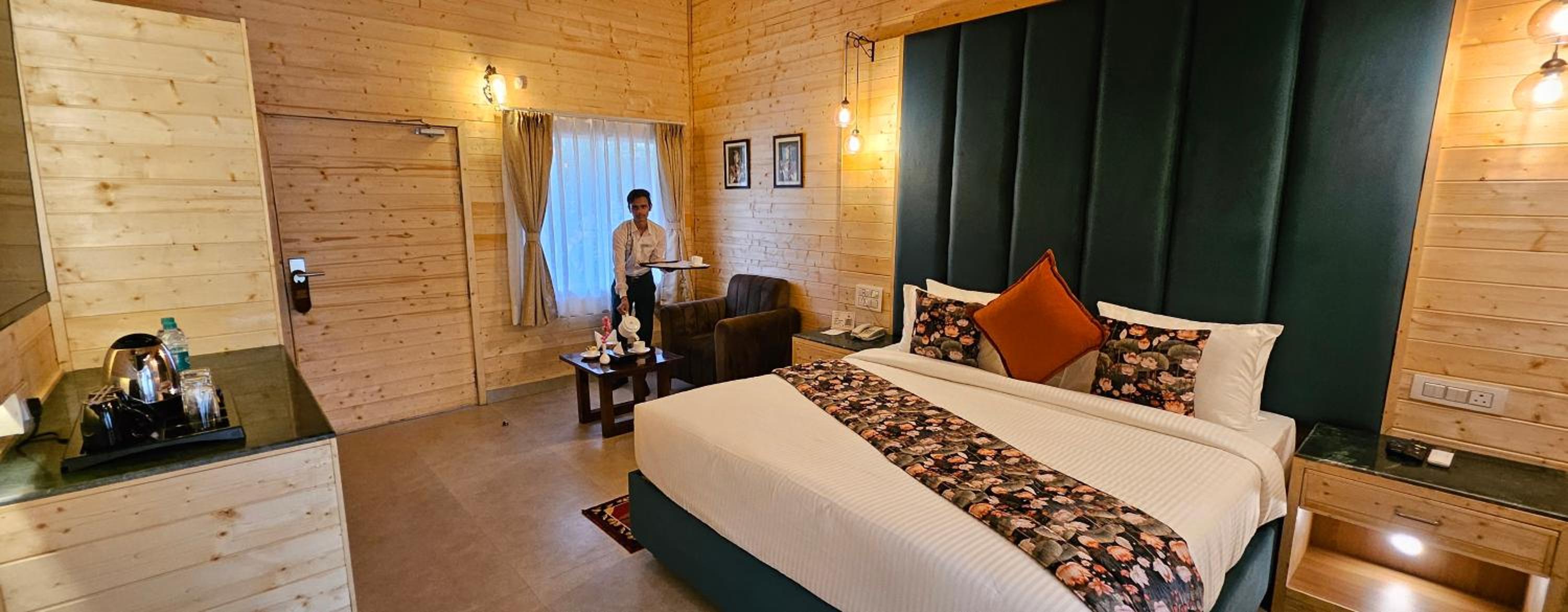 Sajjan Villa with Private pool - 20% discount on F&B and Soft Drinks - Photo 1