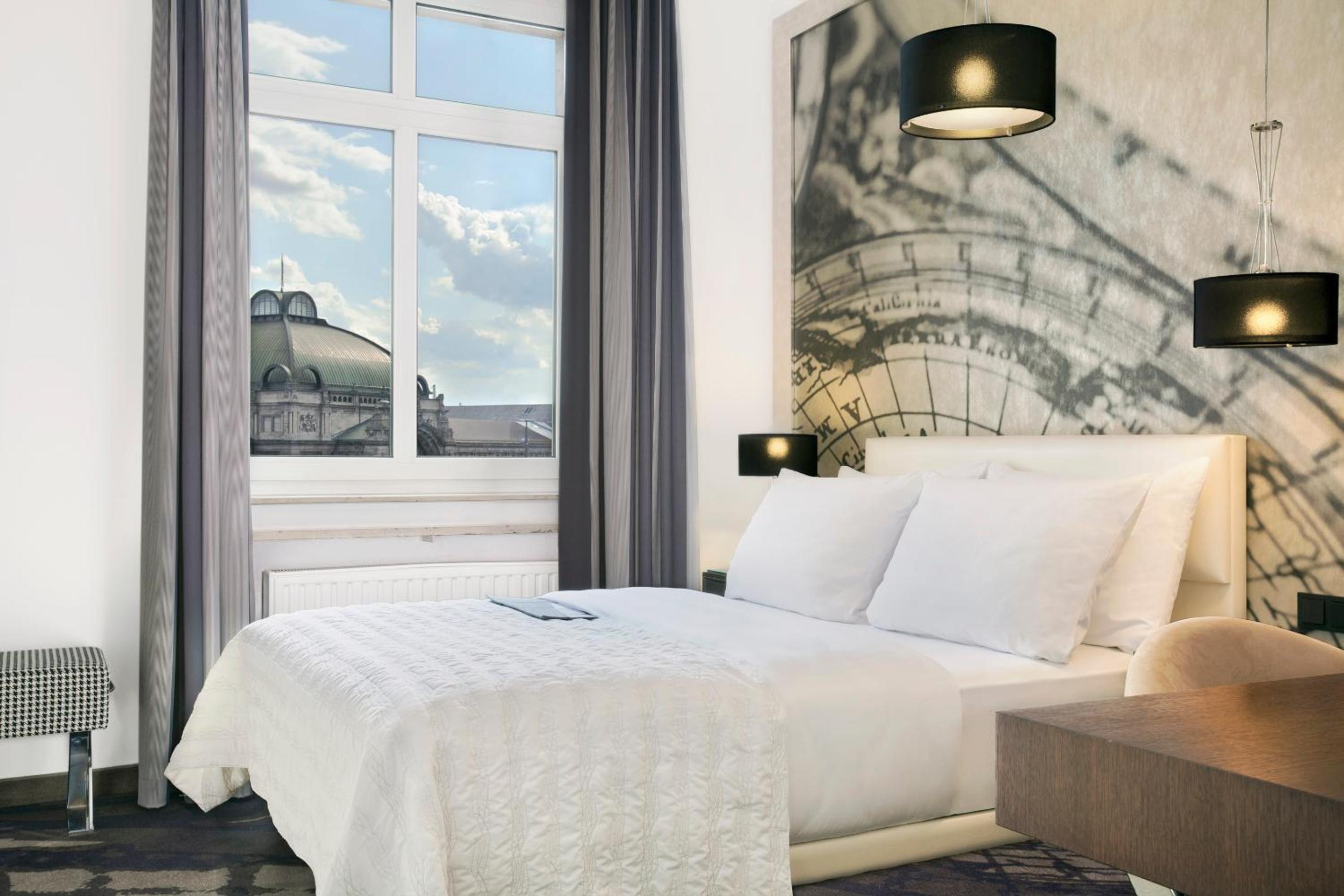 Grand Deluxe, Guest room, 1 King, City view
