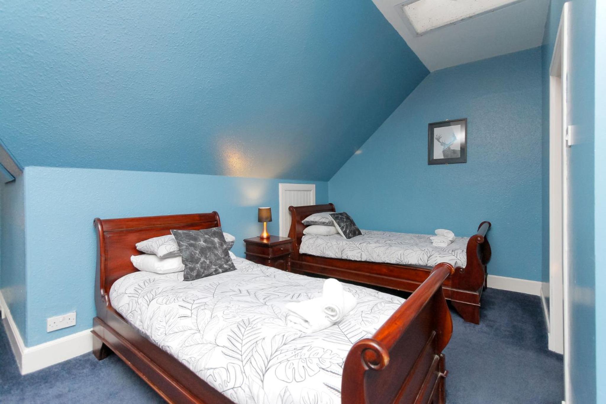 Quadruple Room - Photo 2